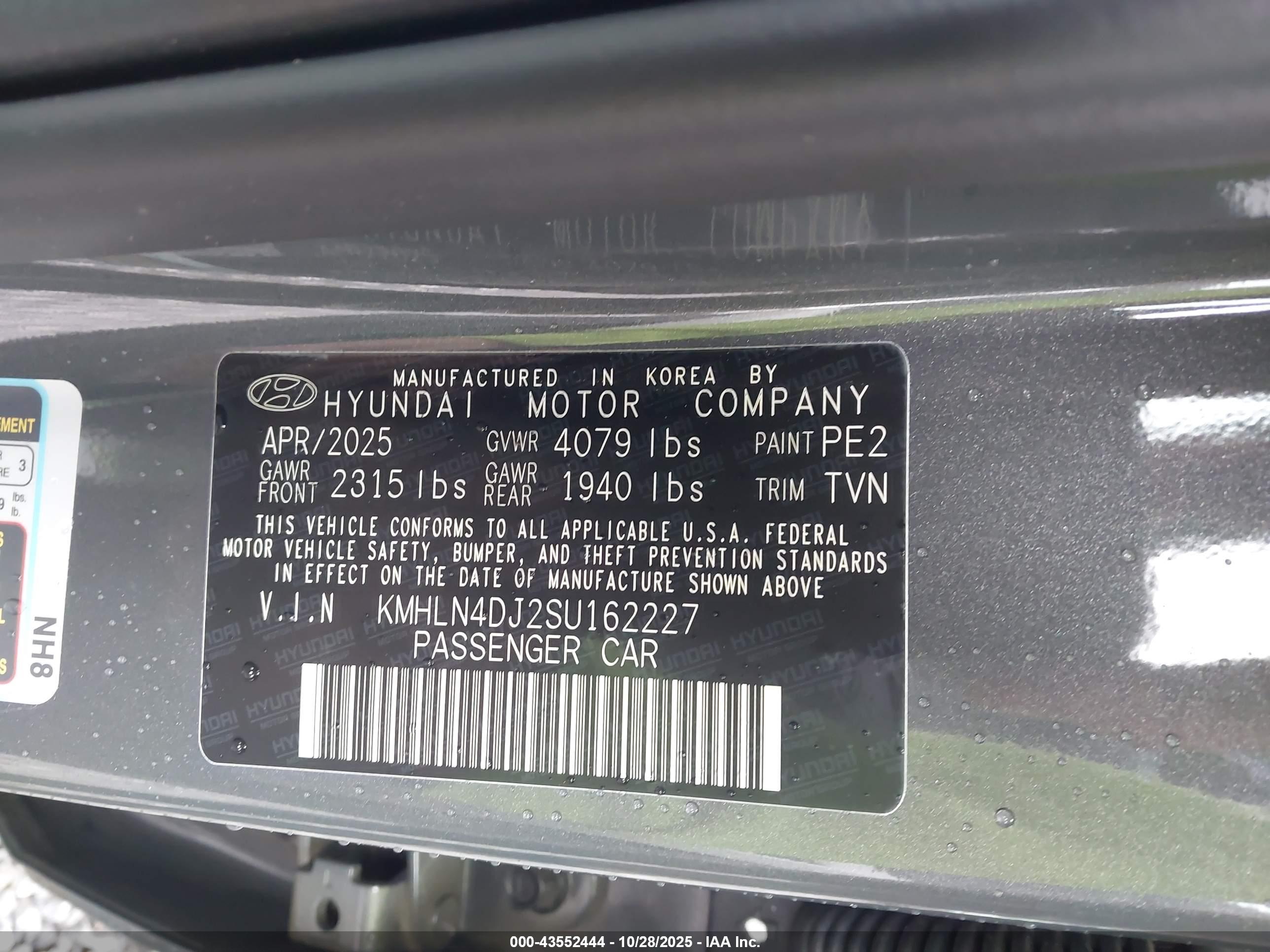 HYUNDAI ELANTRA image 9