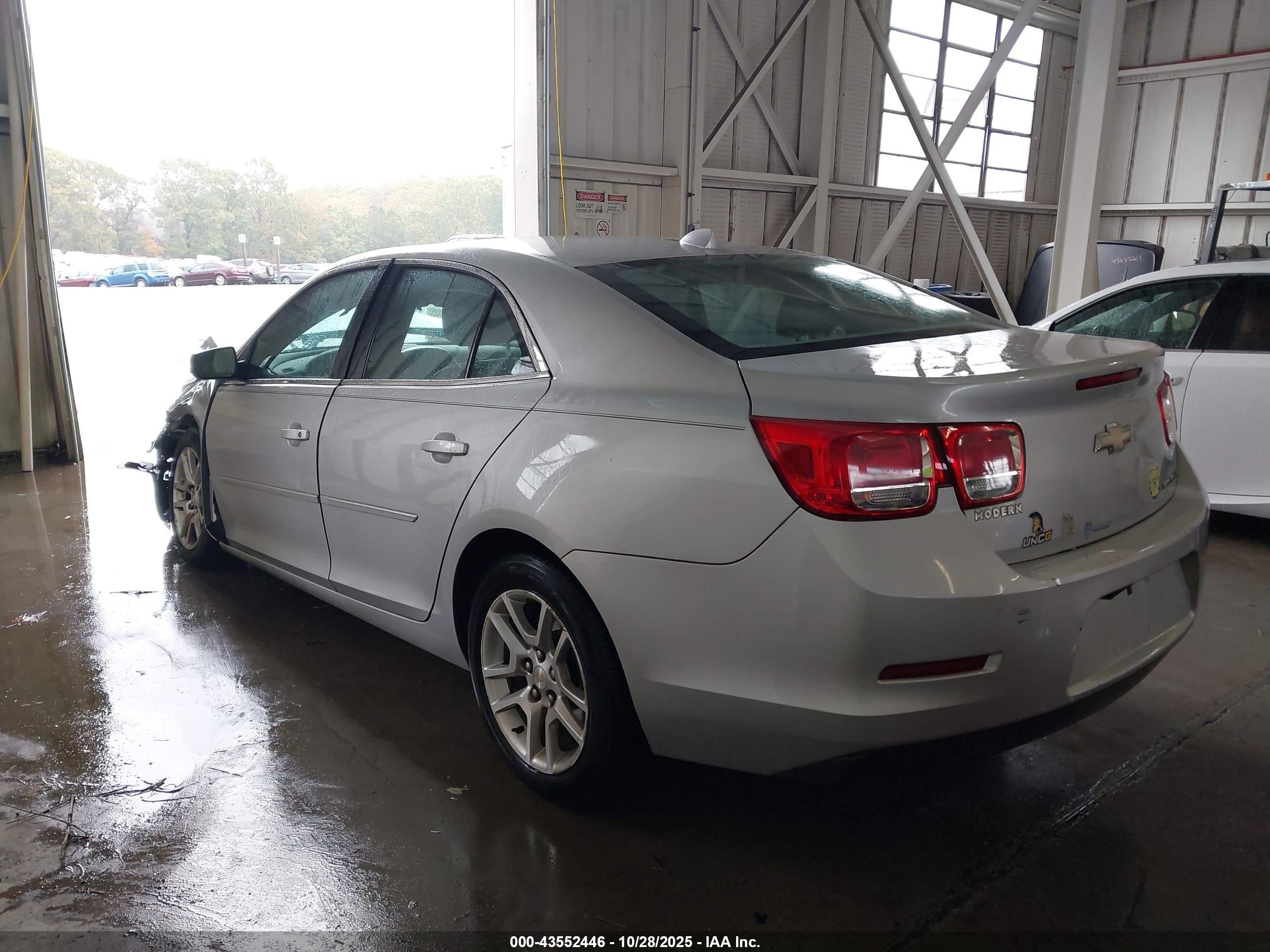 CHEVROLET MALIBU image 3
