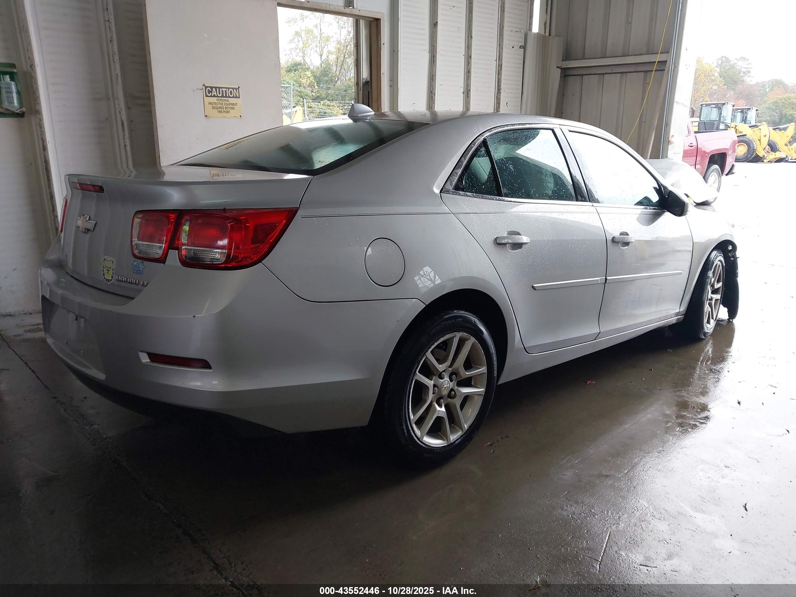 CHEVROLET MALIBU image 4