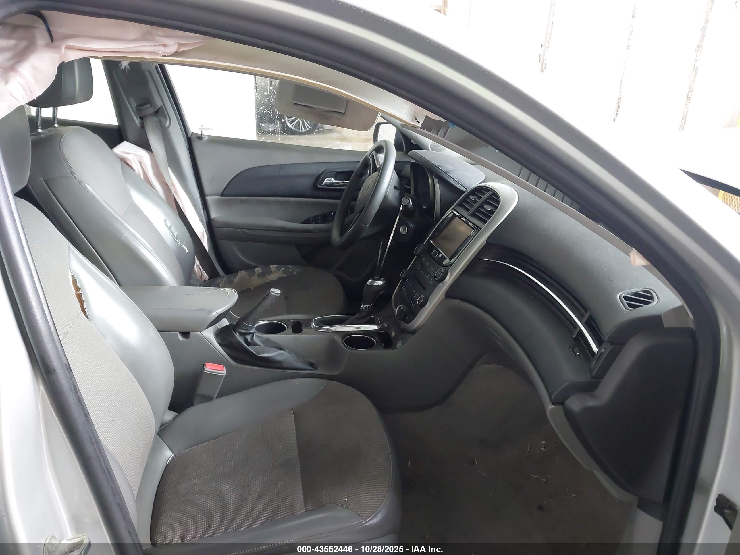 CHEVROLET MALIBU image 5
