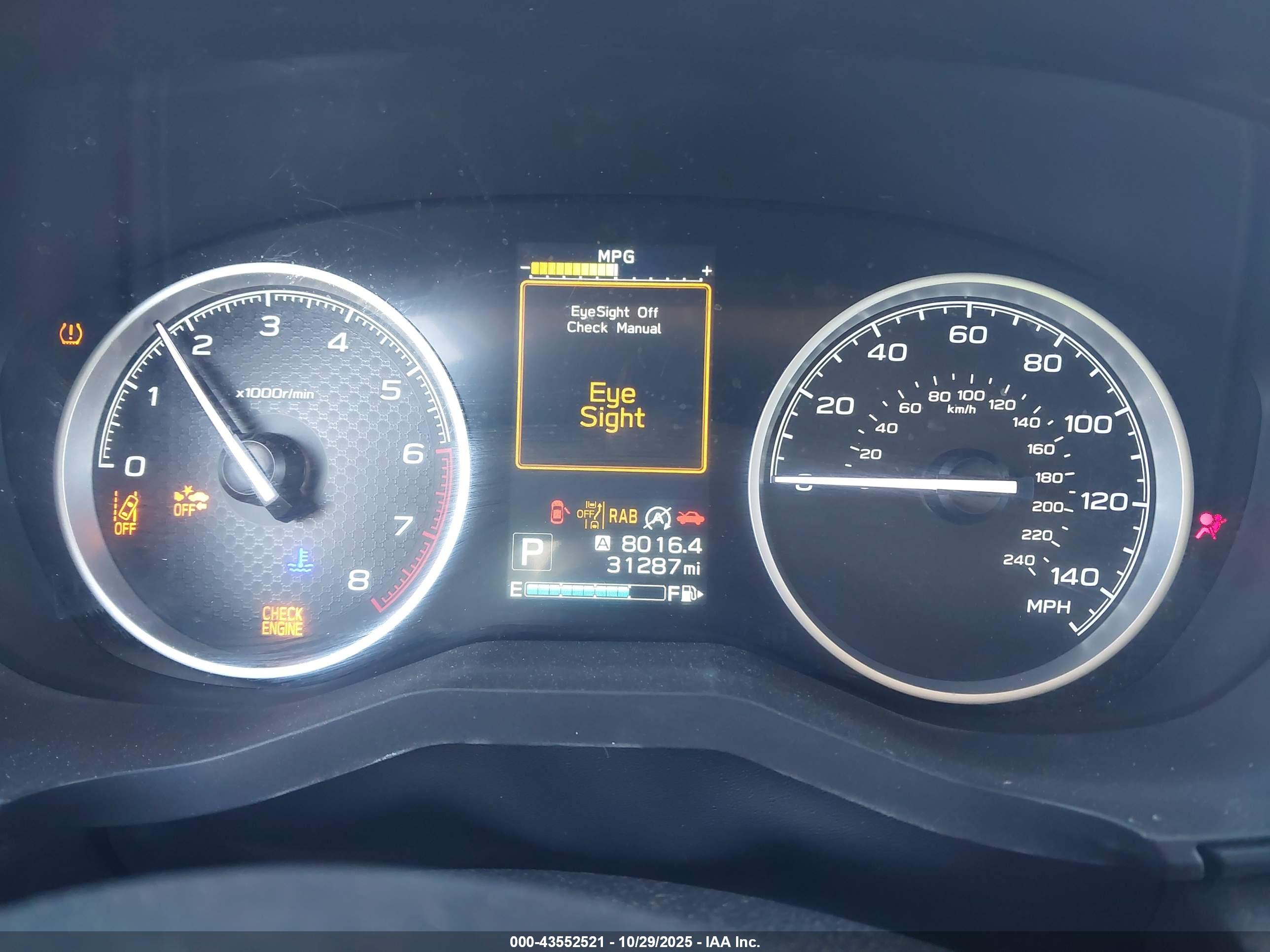 SUBARU FORESTER image 7