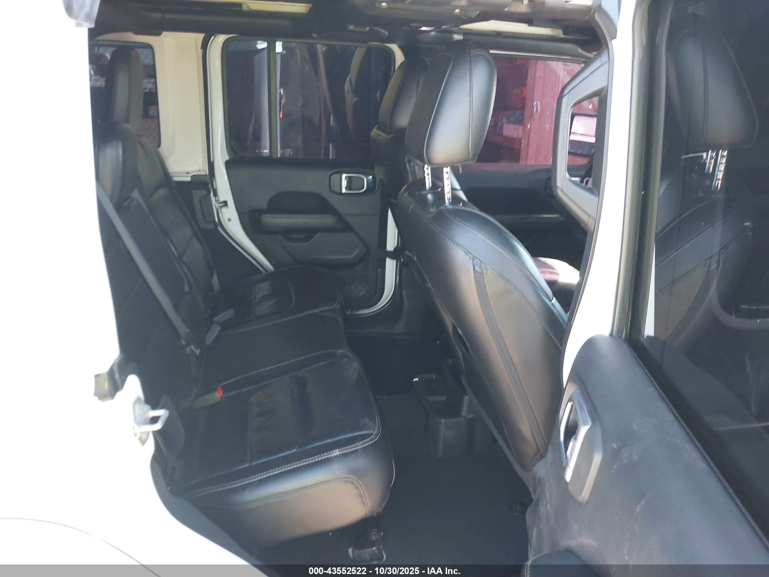 JEEP WRANGLER image 8