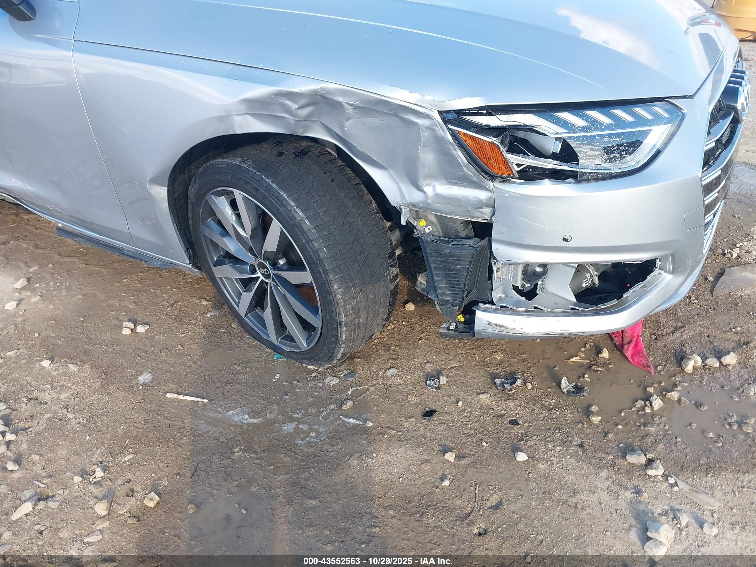 AUDI A4 image 6