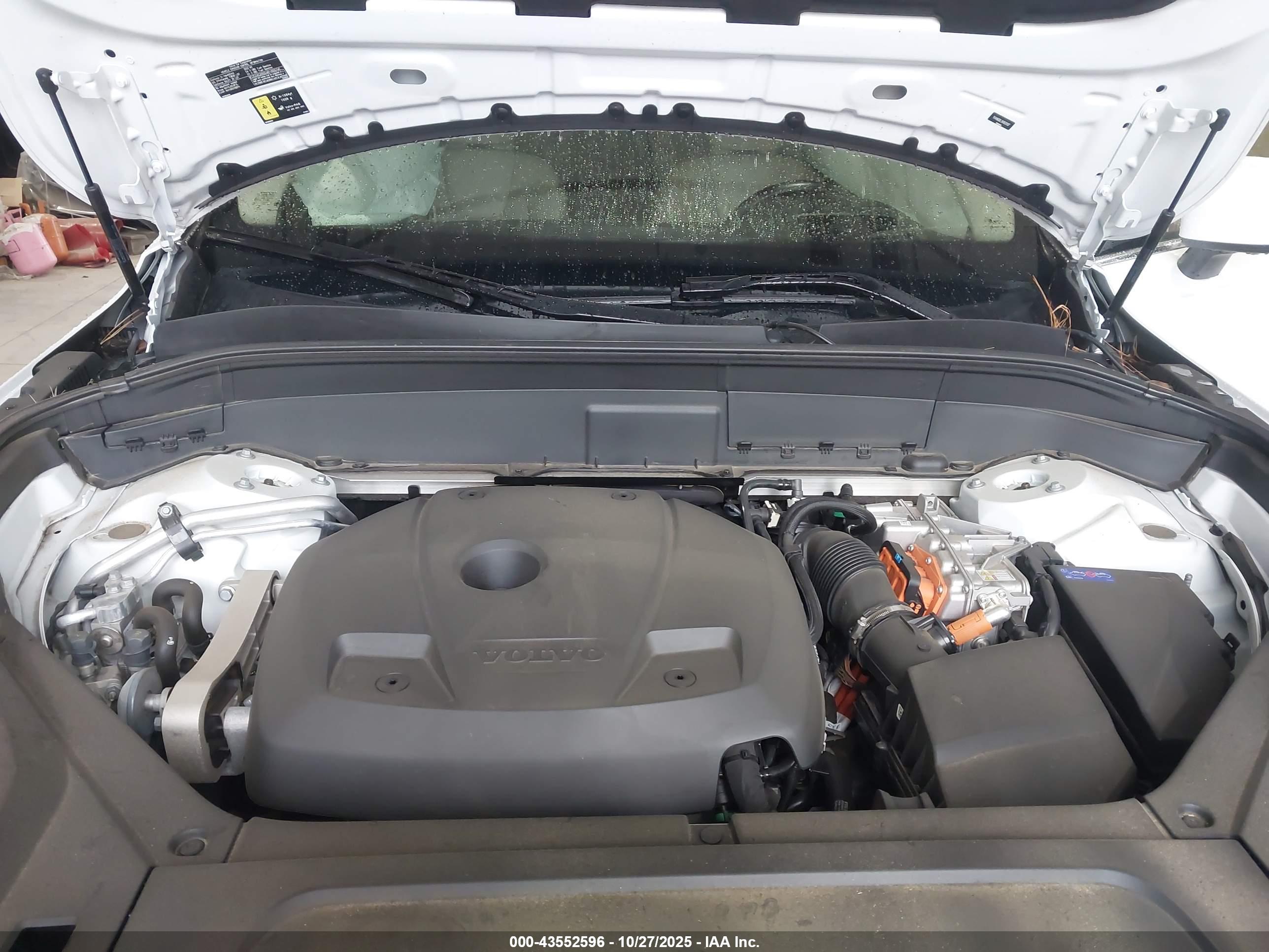VOLVO XC90 image 10