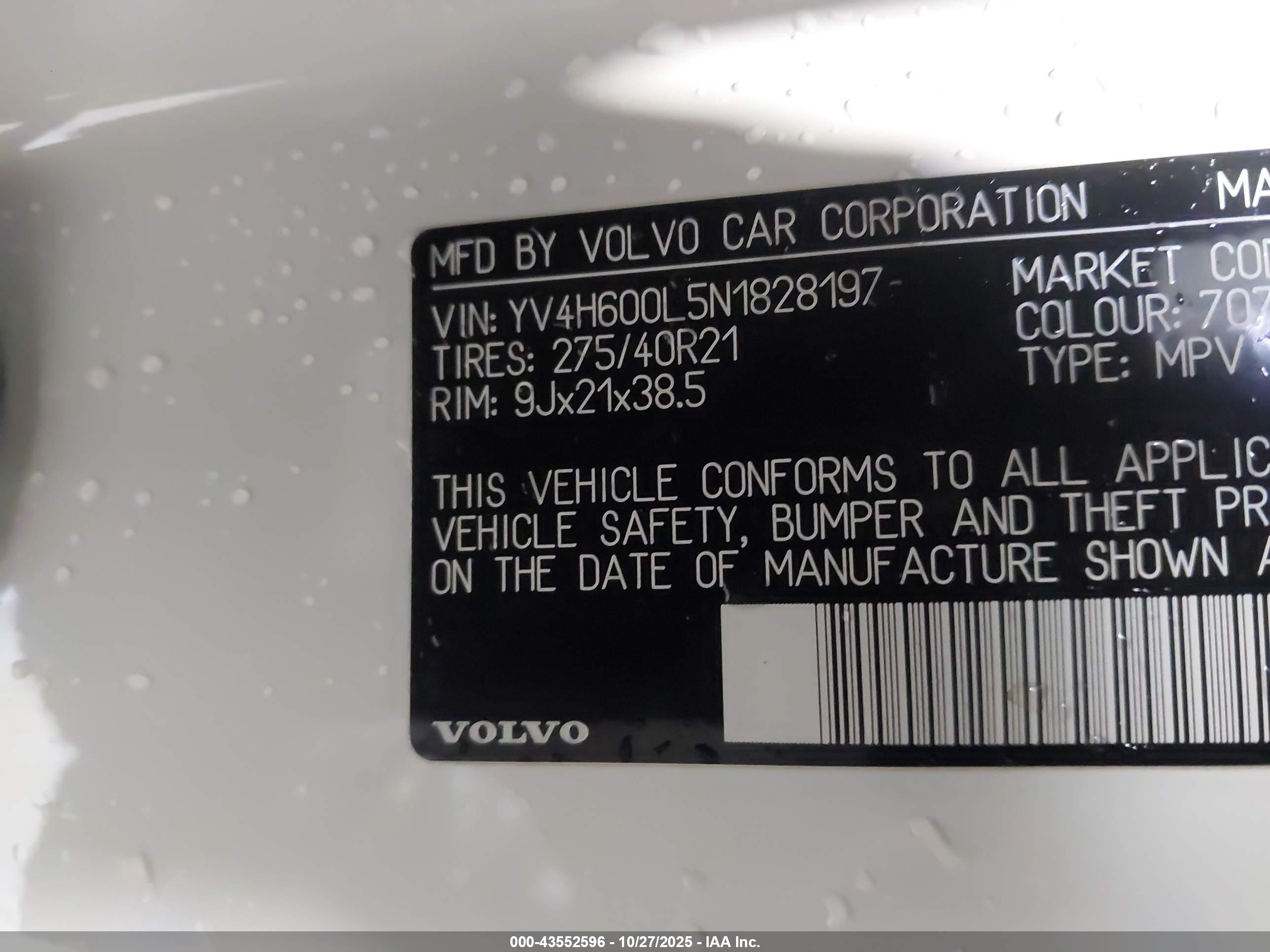 VOLVO XC90 image 9
