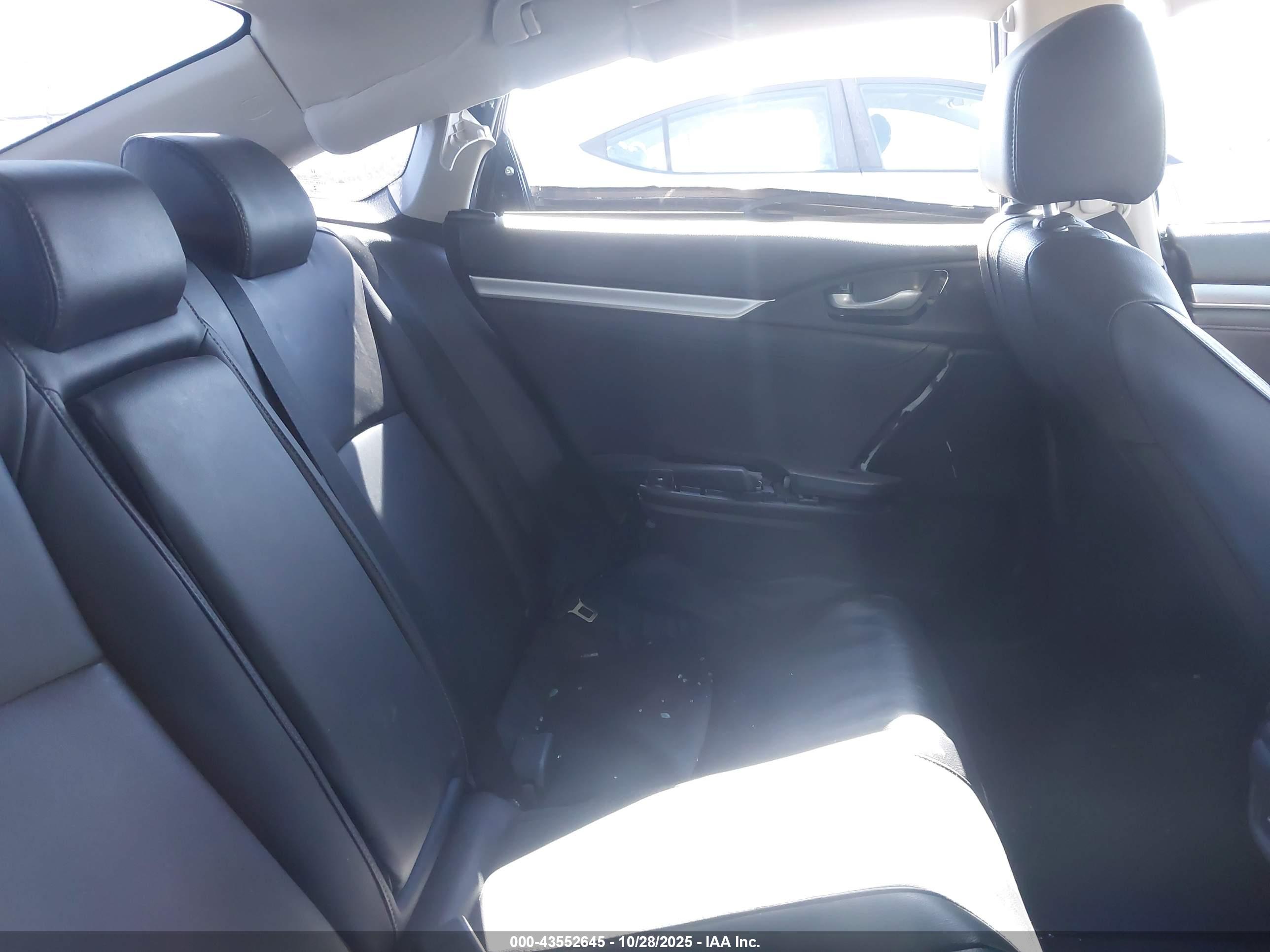 HONDA CIVIC image 8