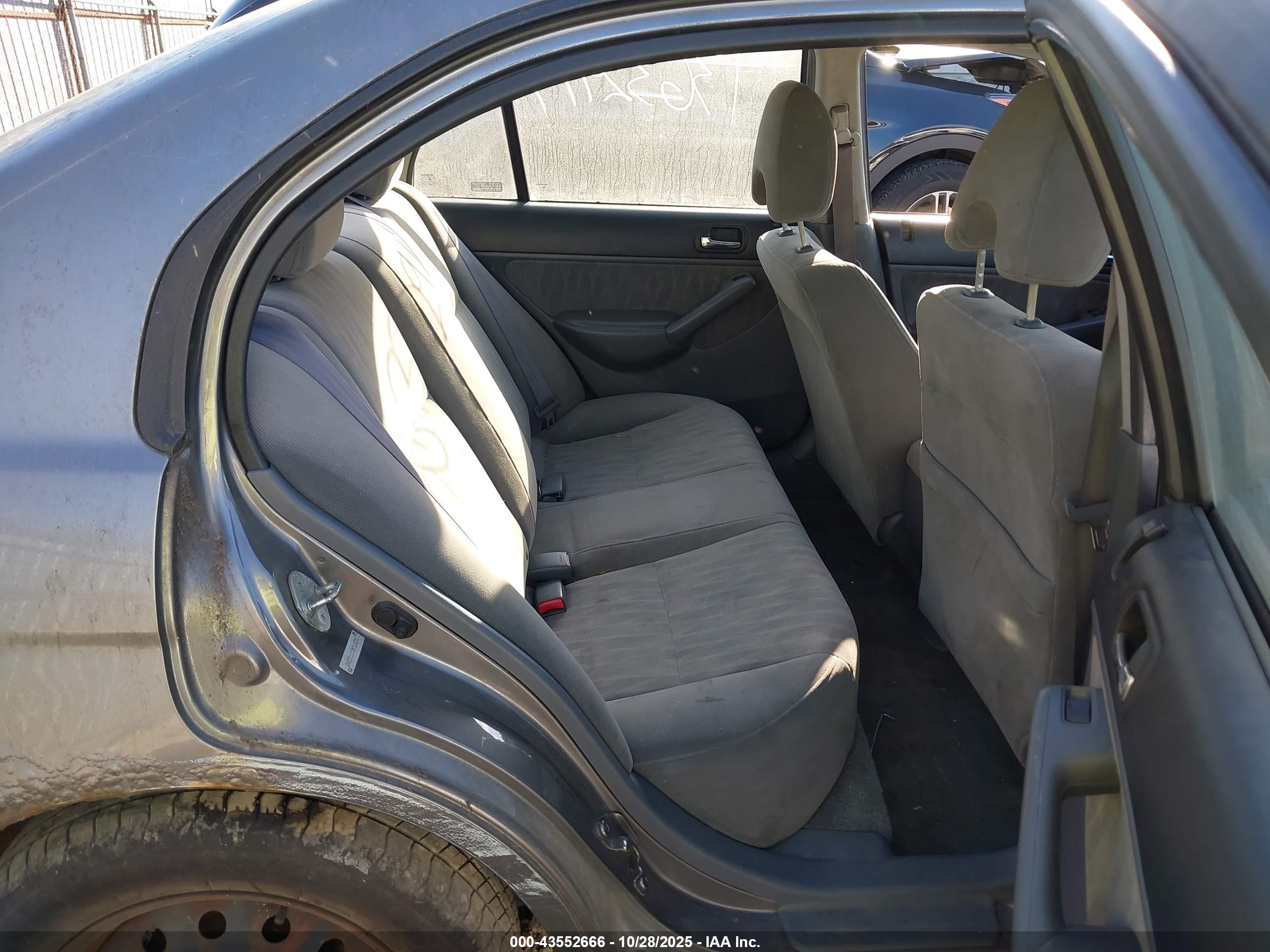 HONDA CIVIC image 8
