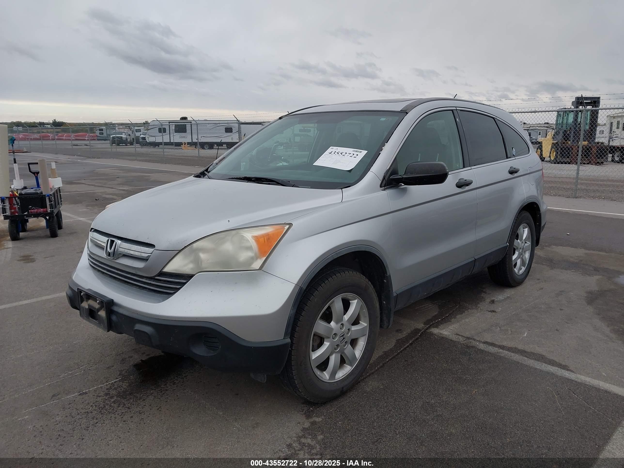 HONDA CR-V image 2