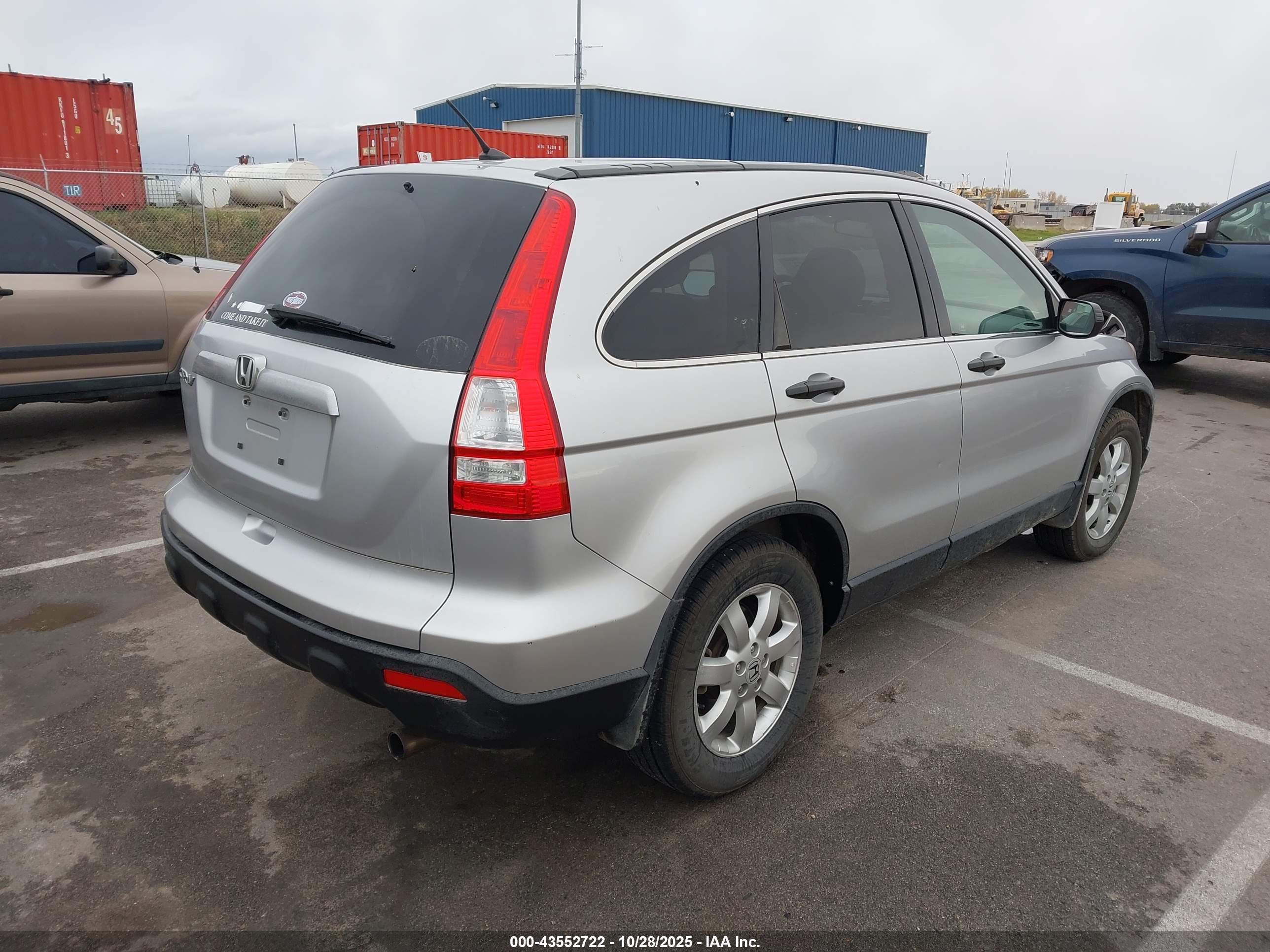 HONDA CR-V image 4