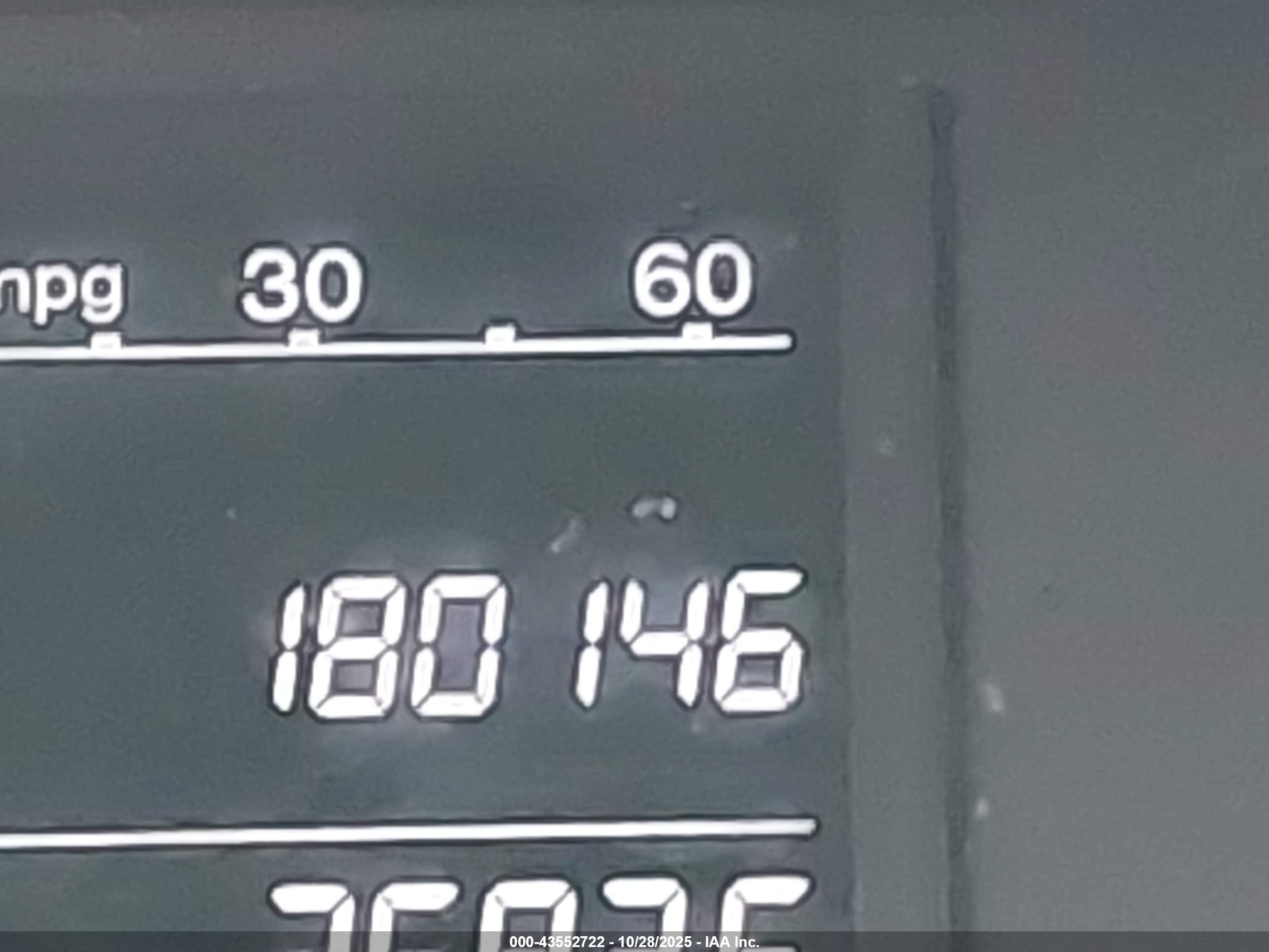 HONDA CR-V image 7