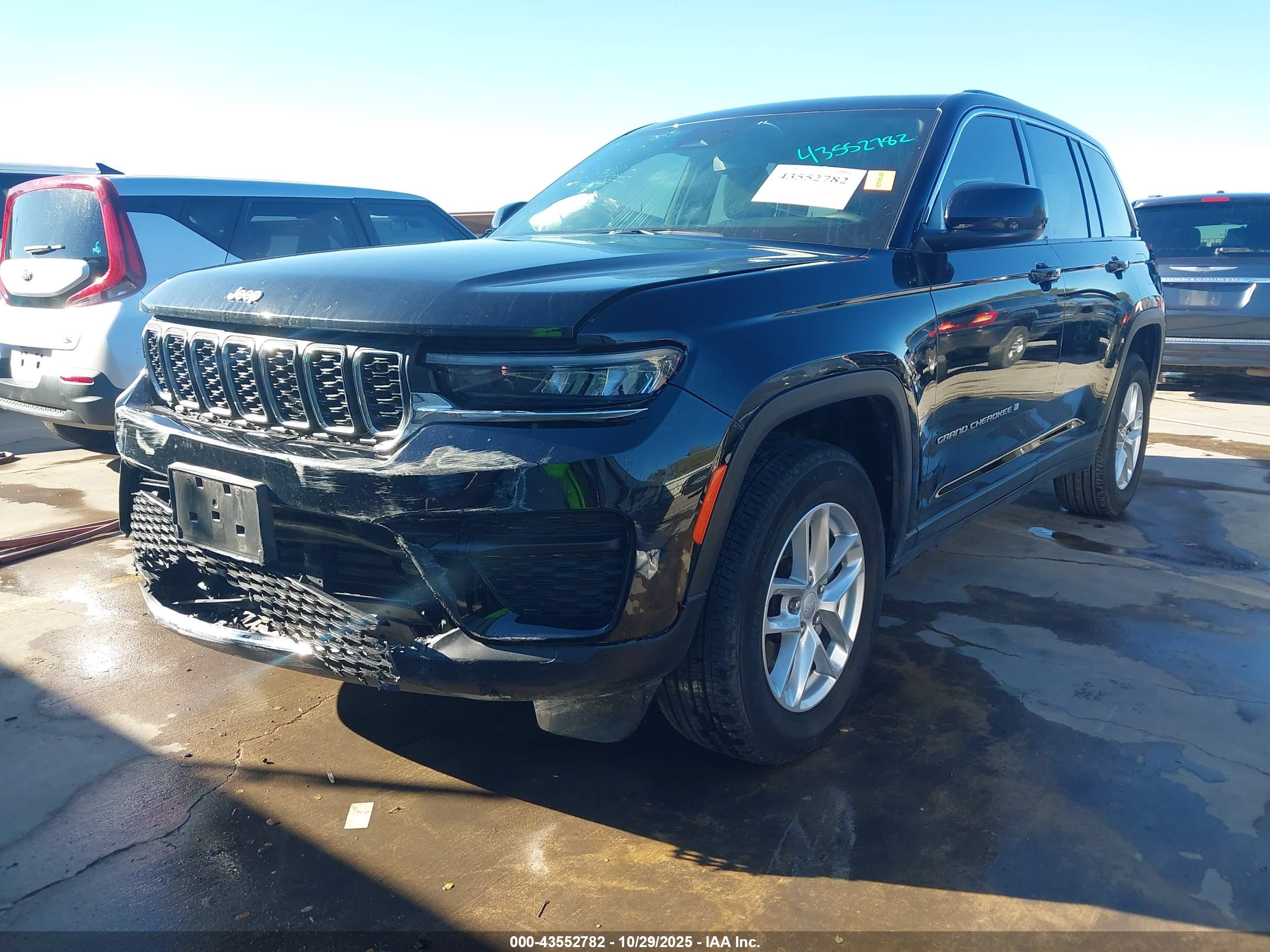 JEEP GRAND image 2