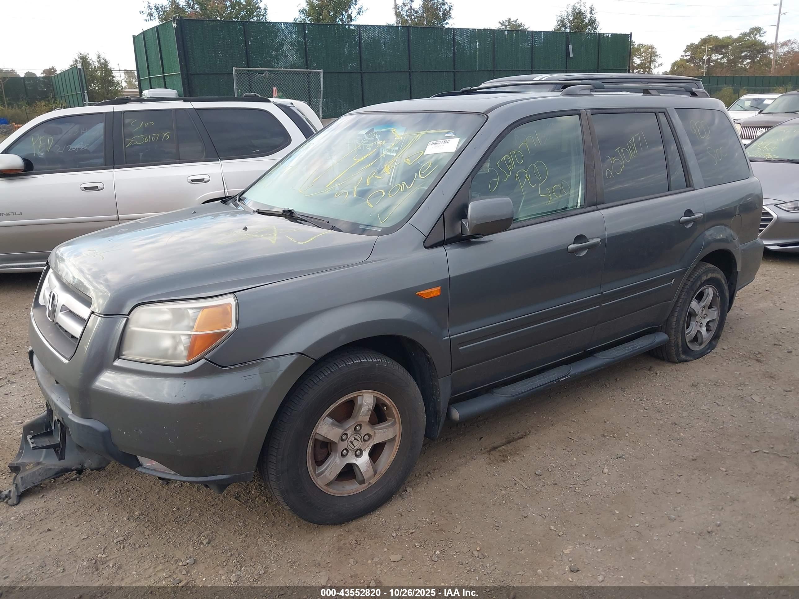 HONDA PILOT image 2