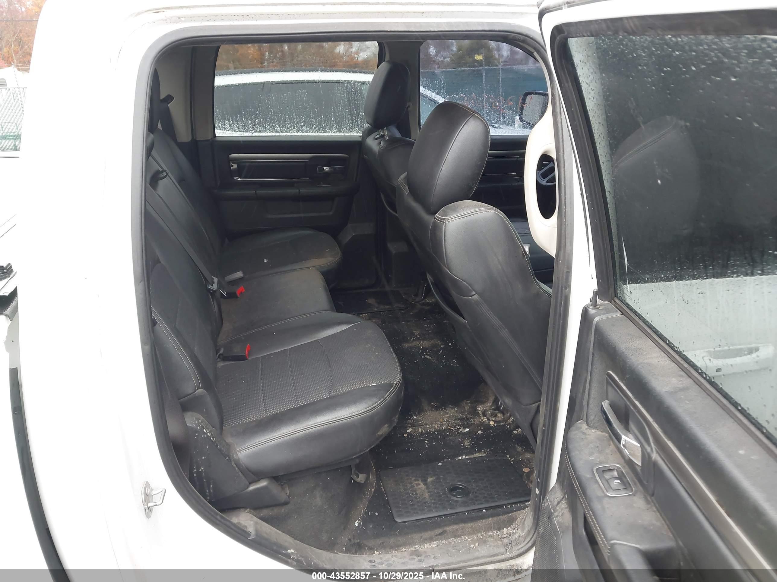 RAM 1500 image 8