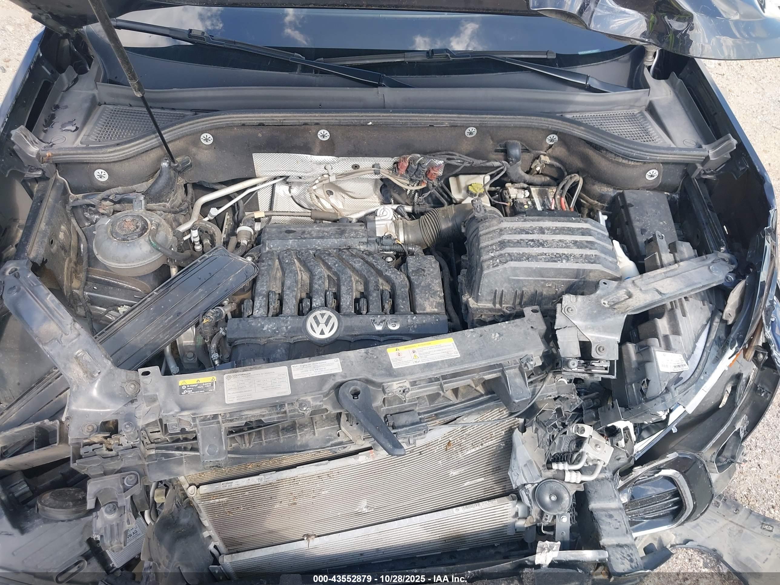 VOLKSWAGEN ATLAS image 10