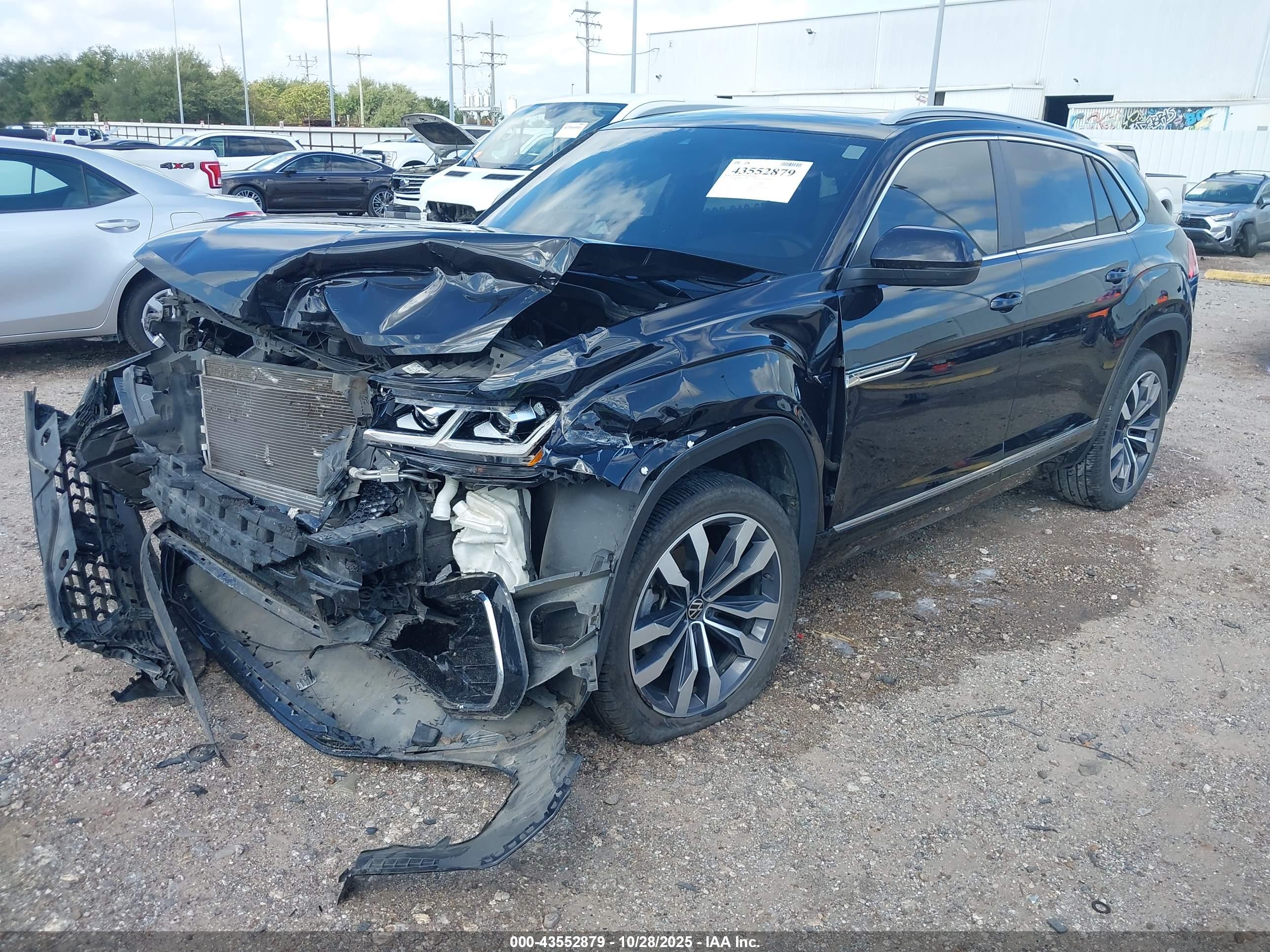 VOLKSWAGEN ATLAS image 2