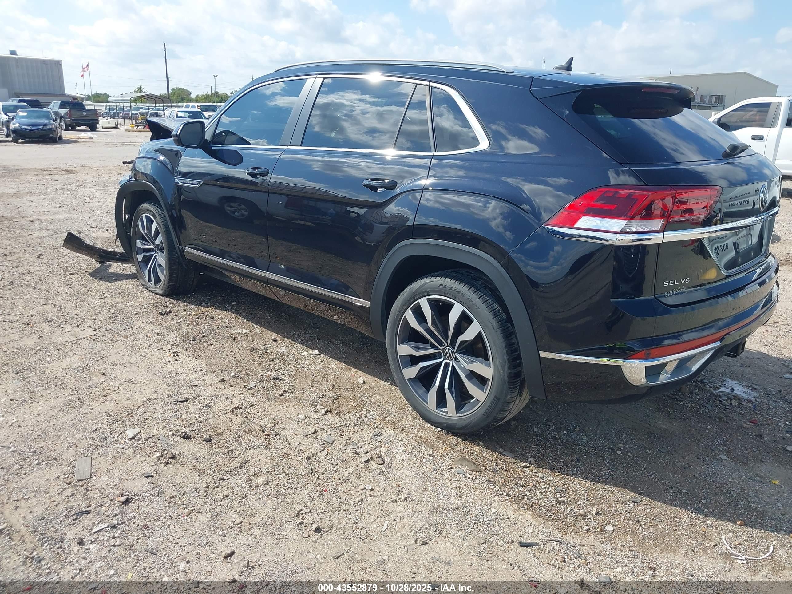 VOLKSWAGEN ATLAS image 3