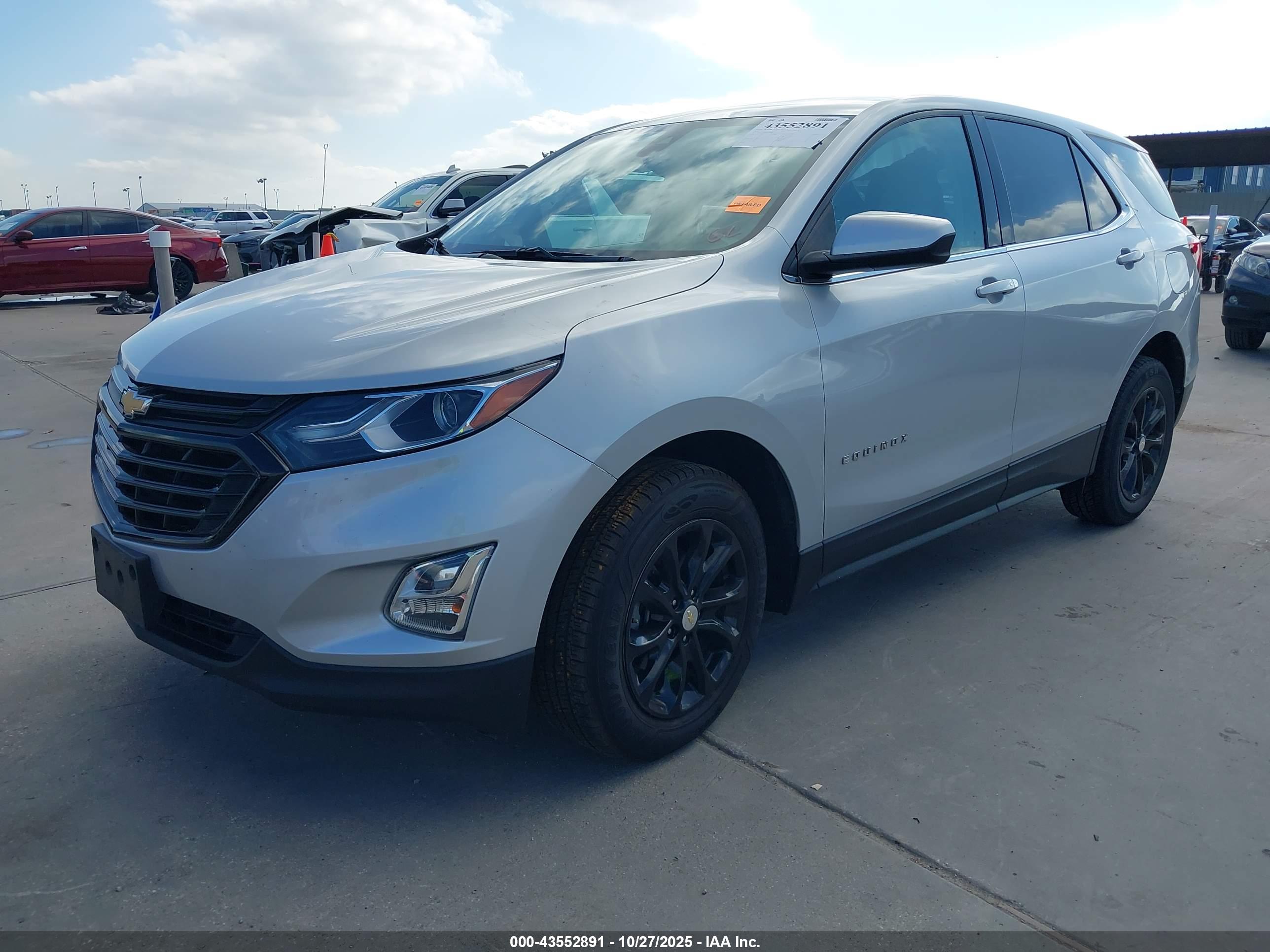 CHEVROLET EQUINOX image 2