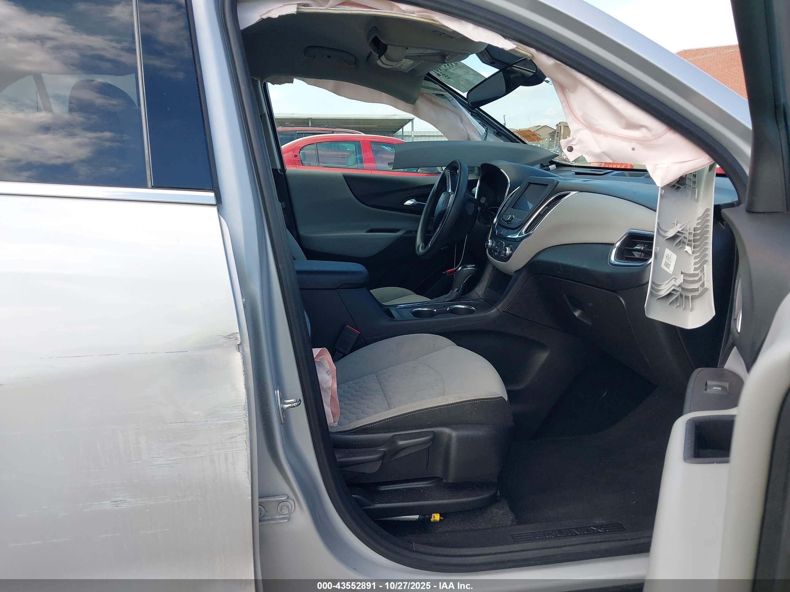 CHEVROLET EQUINOX image 5