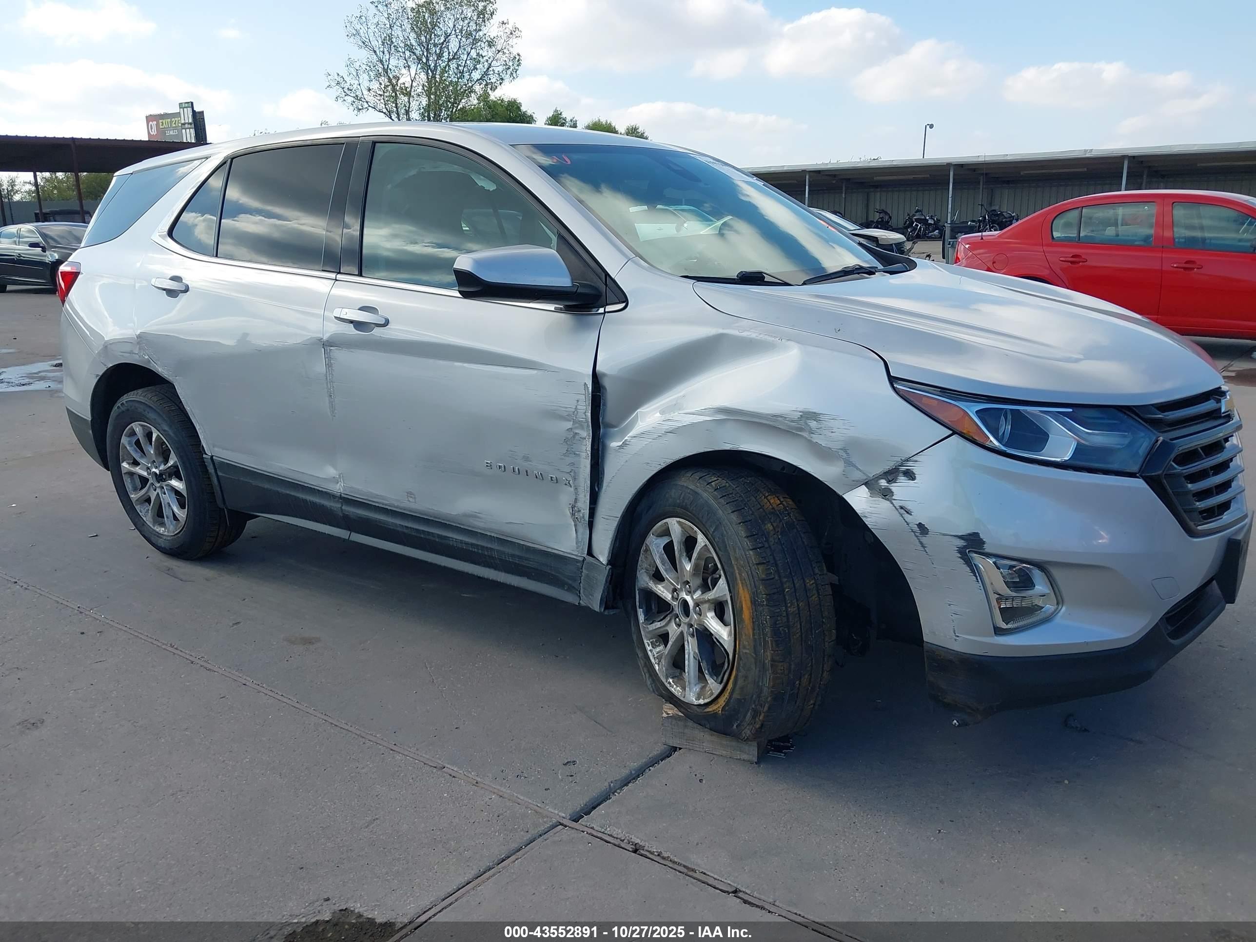 CHEVROLET EQUINOX image 6