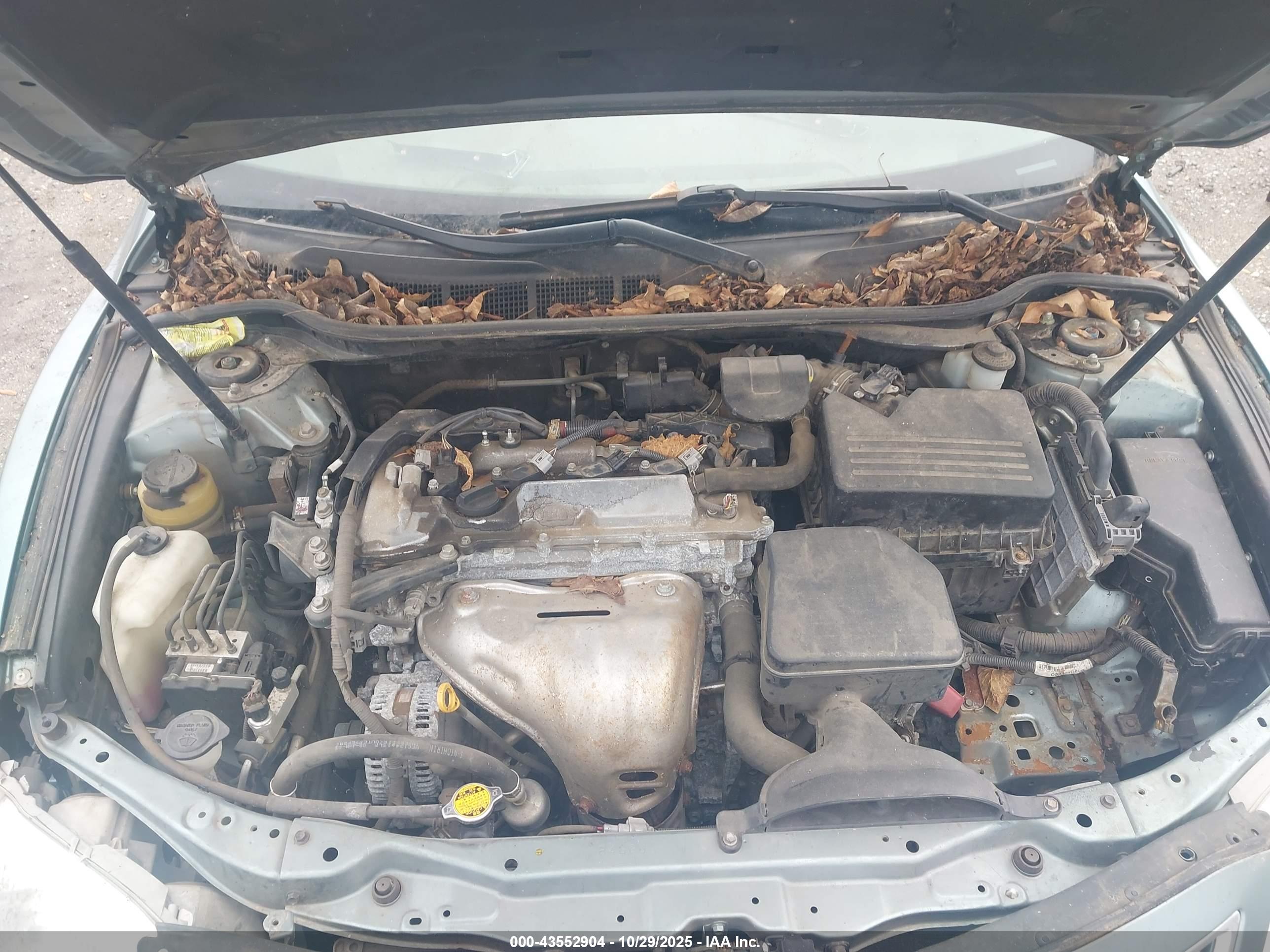 TOYOTA CAMRY image 10