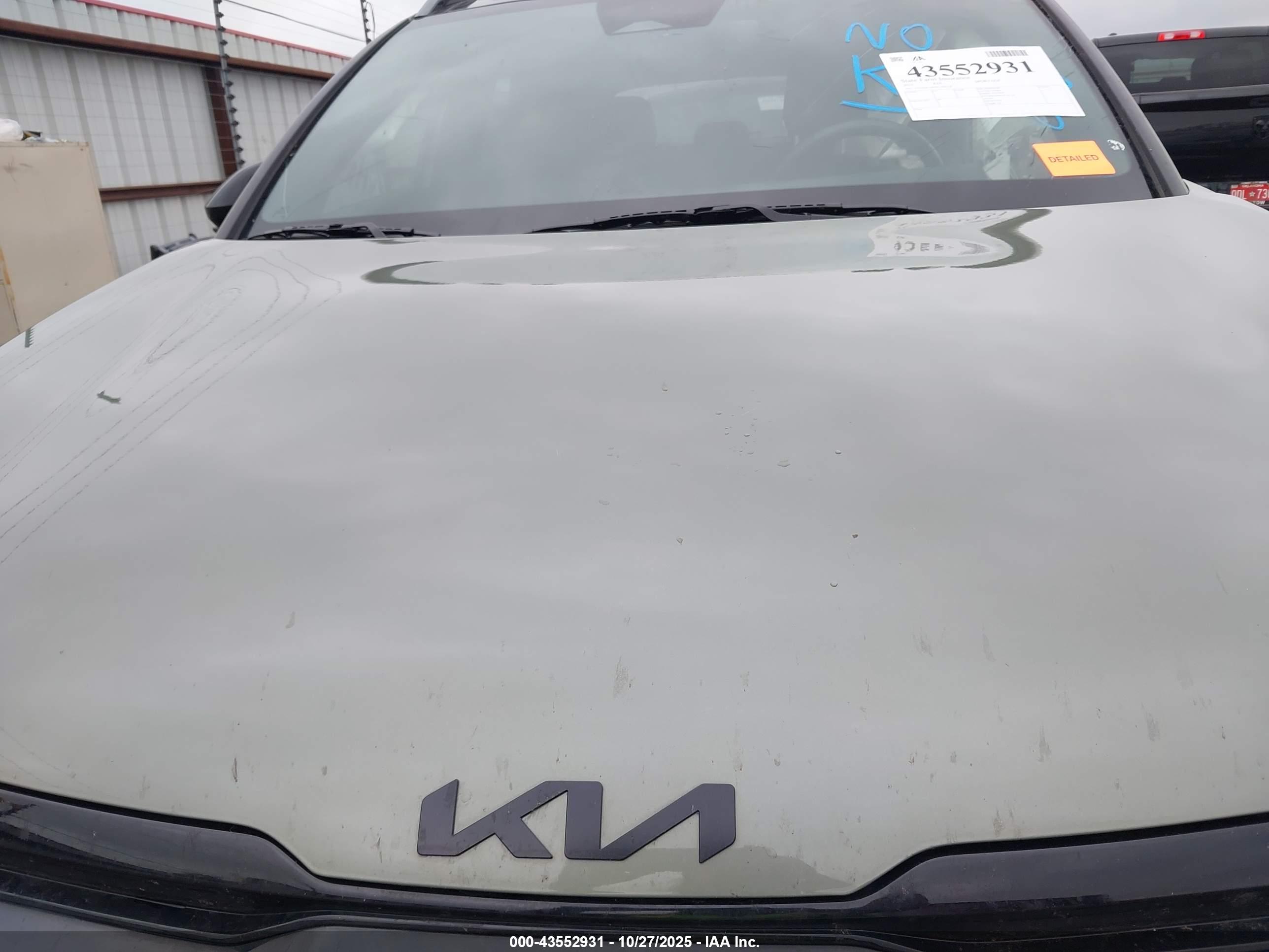 KIA SPORTAGE image 10