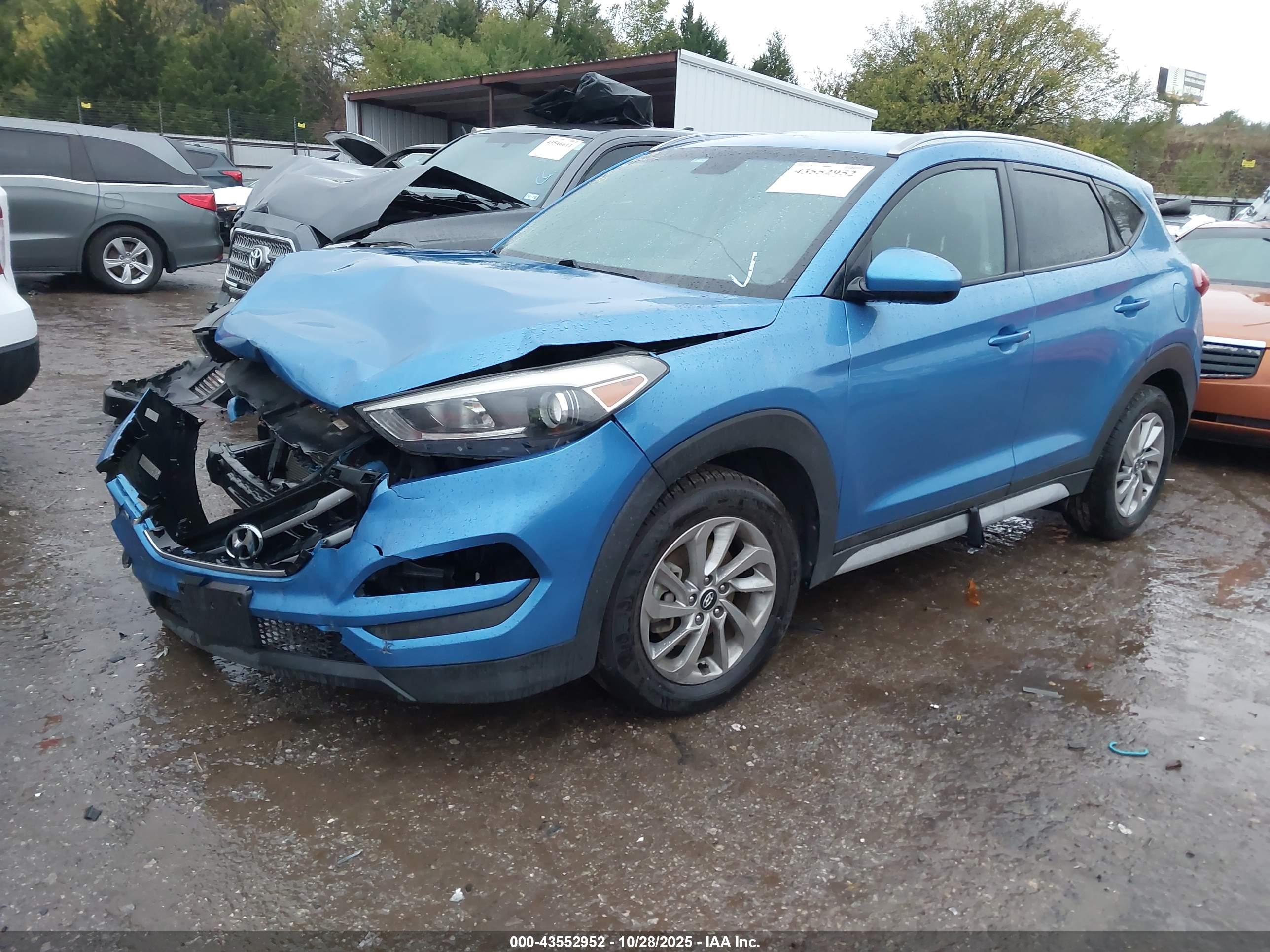 HYUNDAI TUCSON image 2