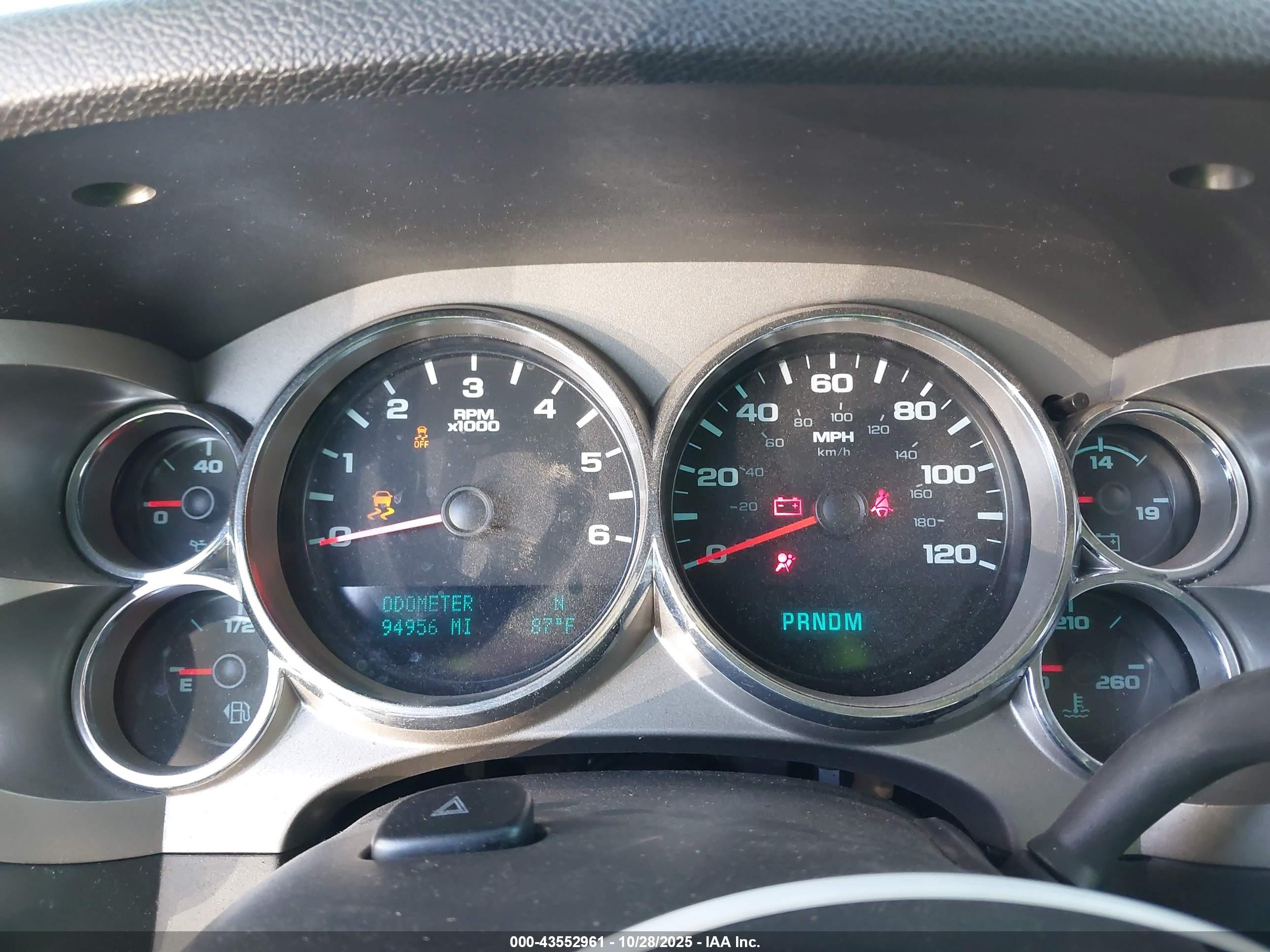 GMC SIERRA image 7