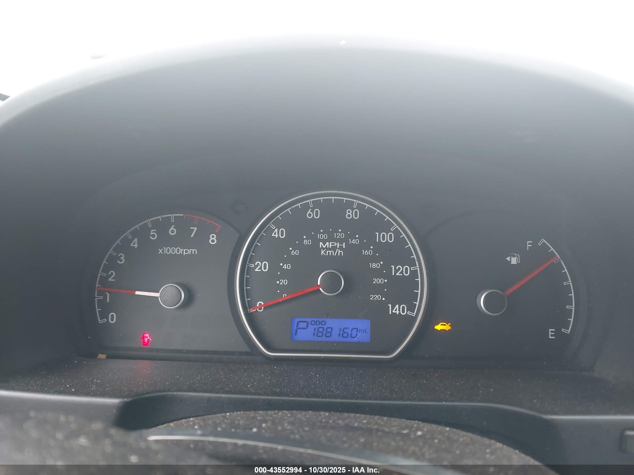 HYUNDAI ELANTRA image 7