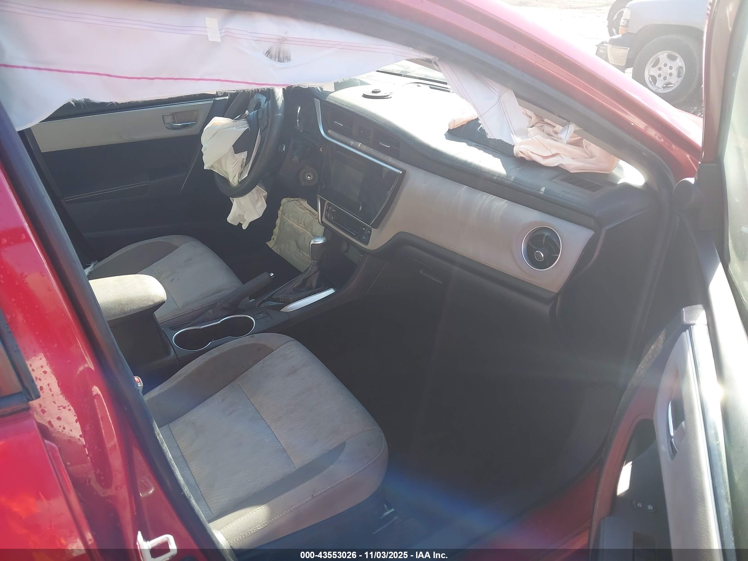 TOYOTA COROLLA image 5
