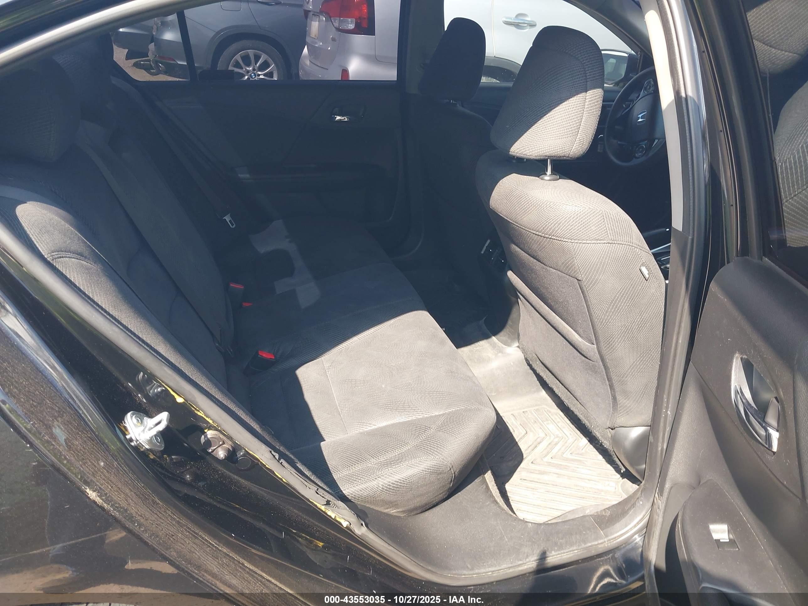 HONDA ACCORD image 8