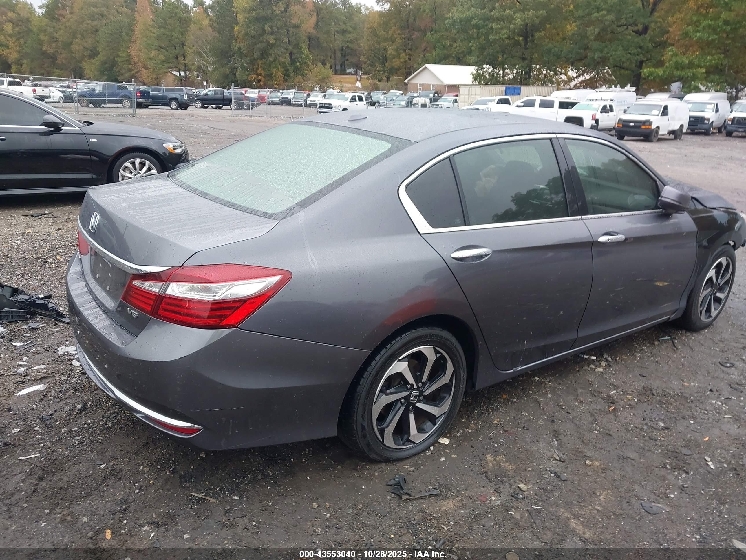 HONDA ACCORD image 4