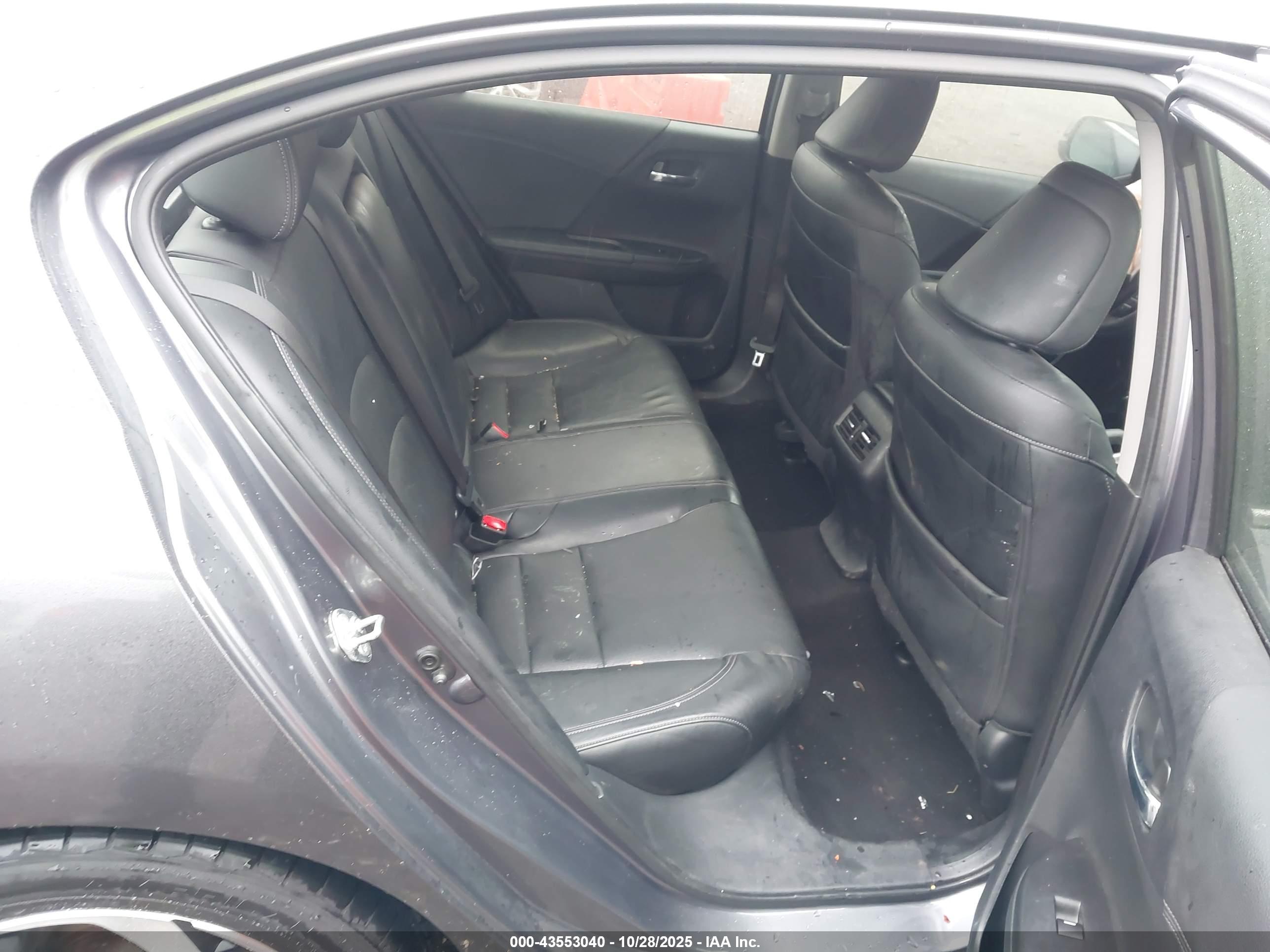HONDA ACCORD image 8