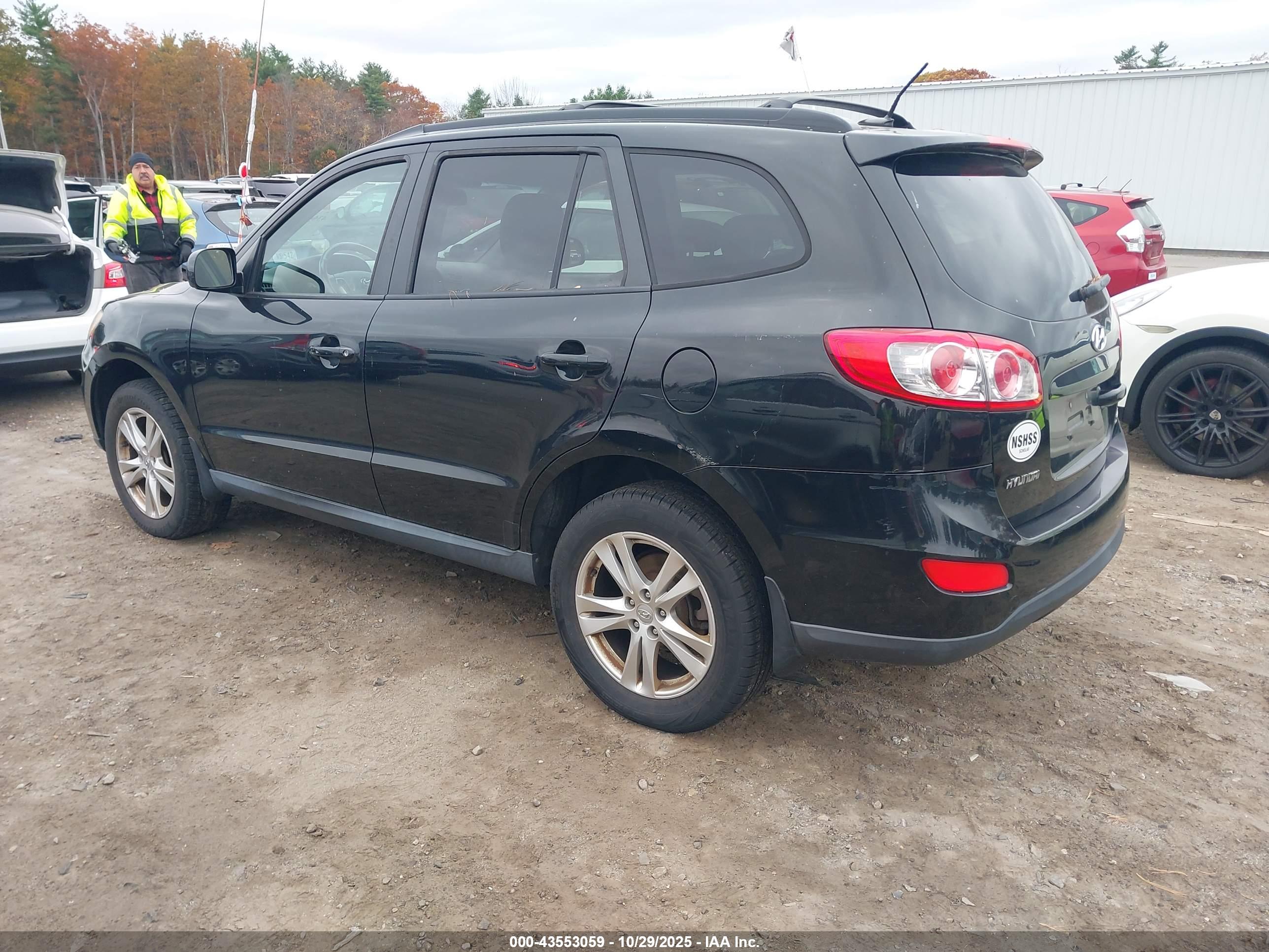 HYUNDAI SANTA image 3