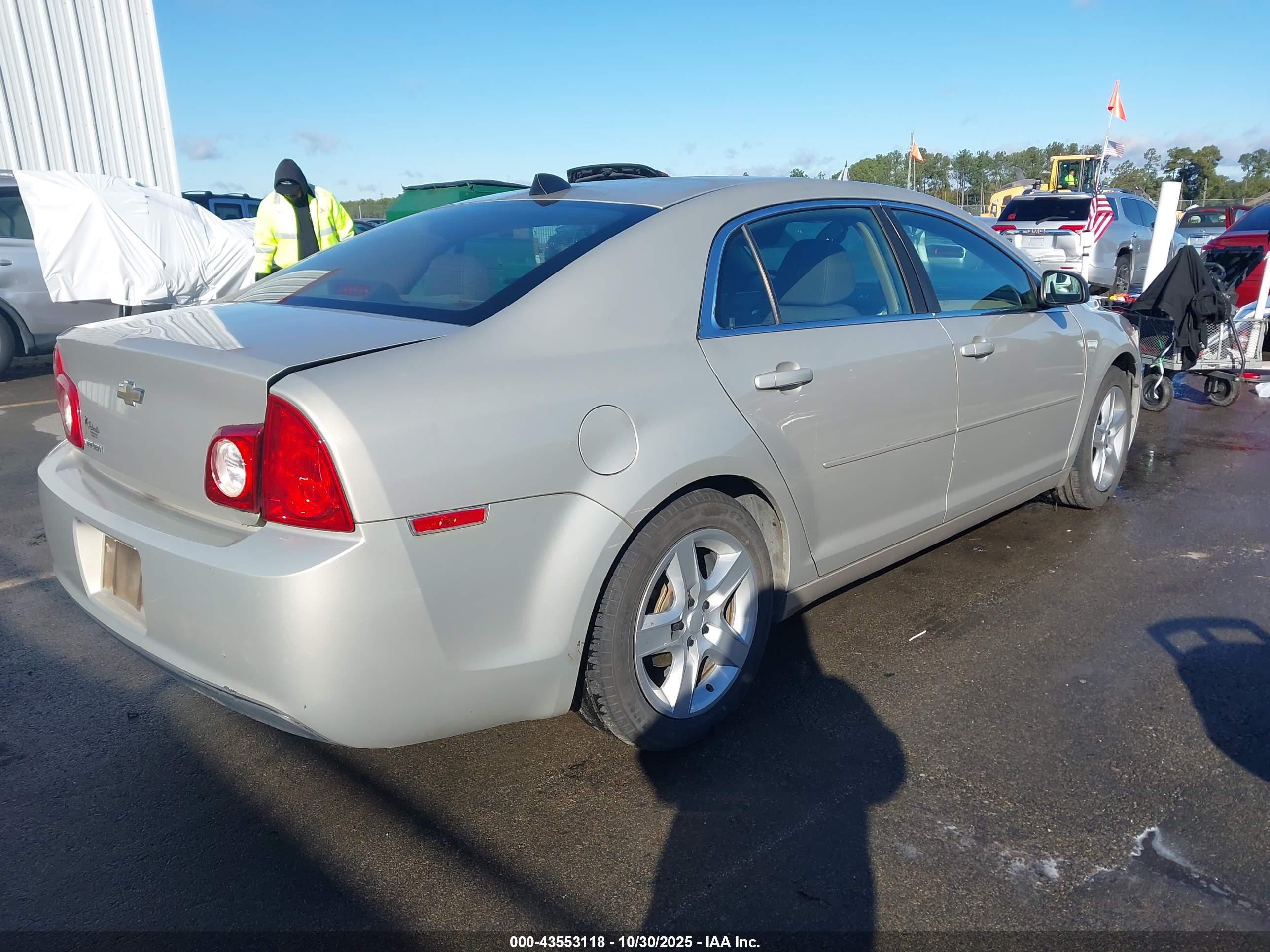 CHEVROLET MALIBU image 4