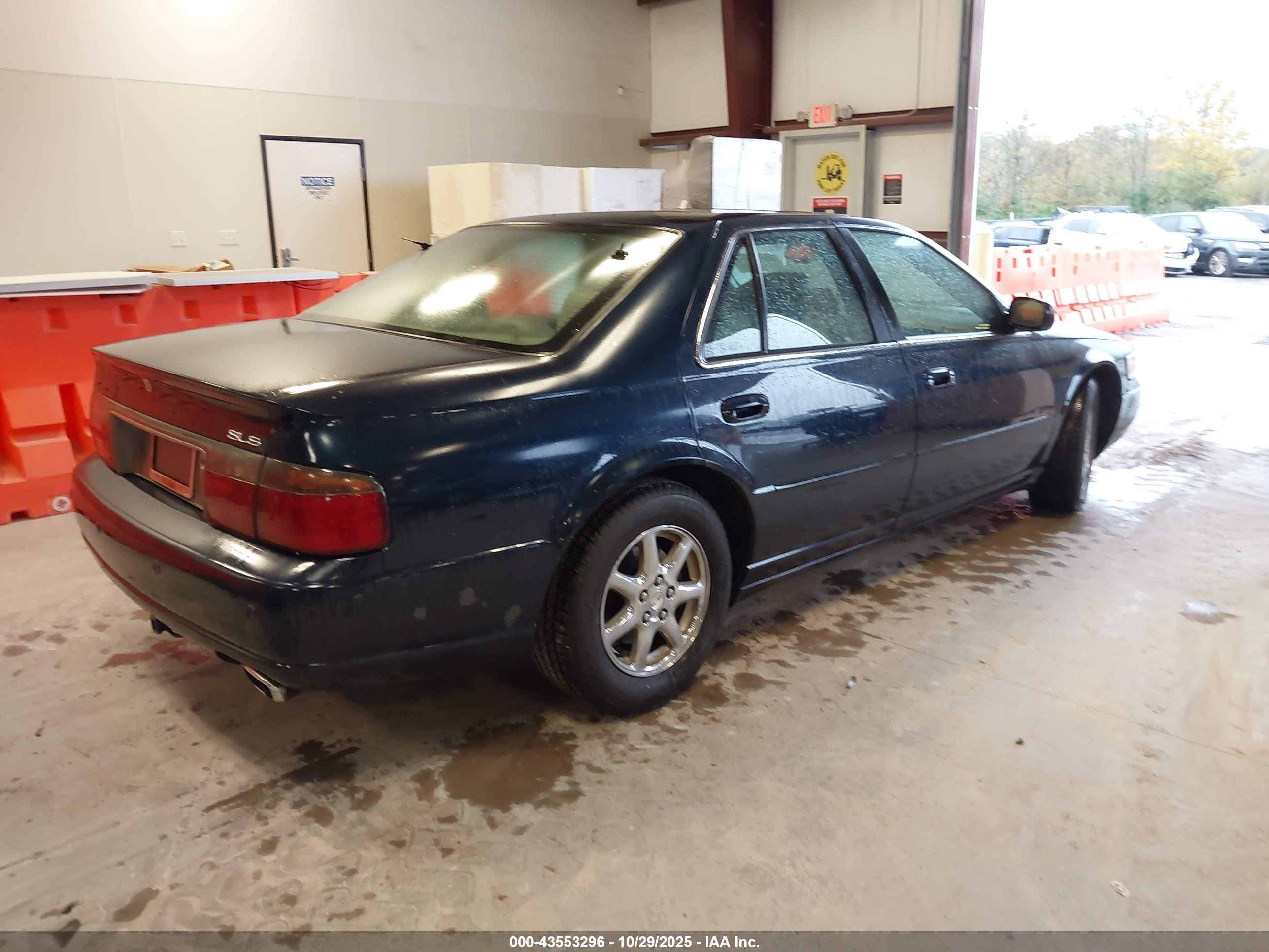 CADILLAC SEVILLE image 4