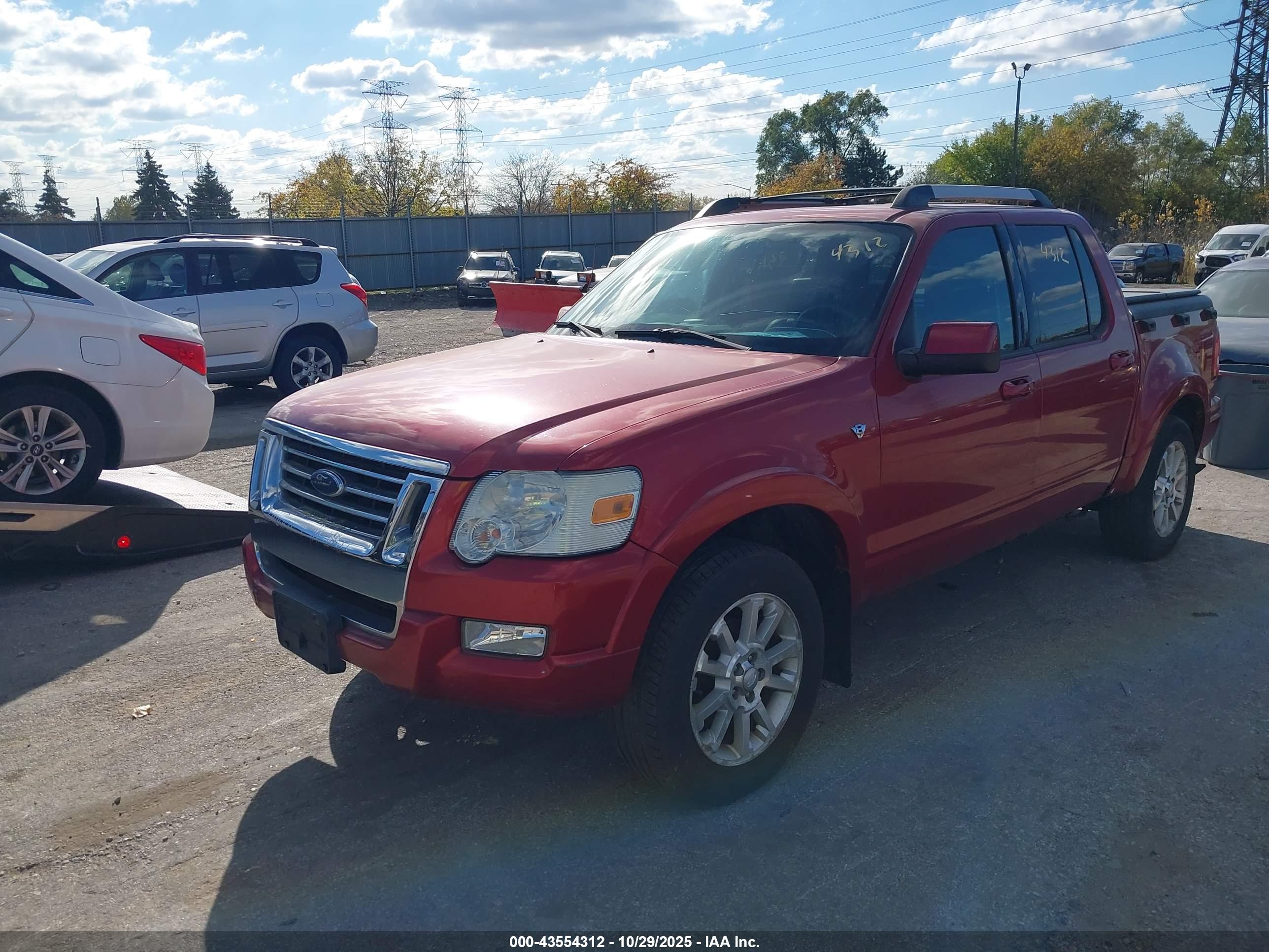 FORD EXPLORER image 2