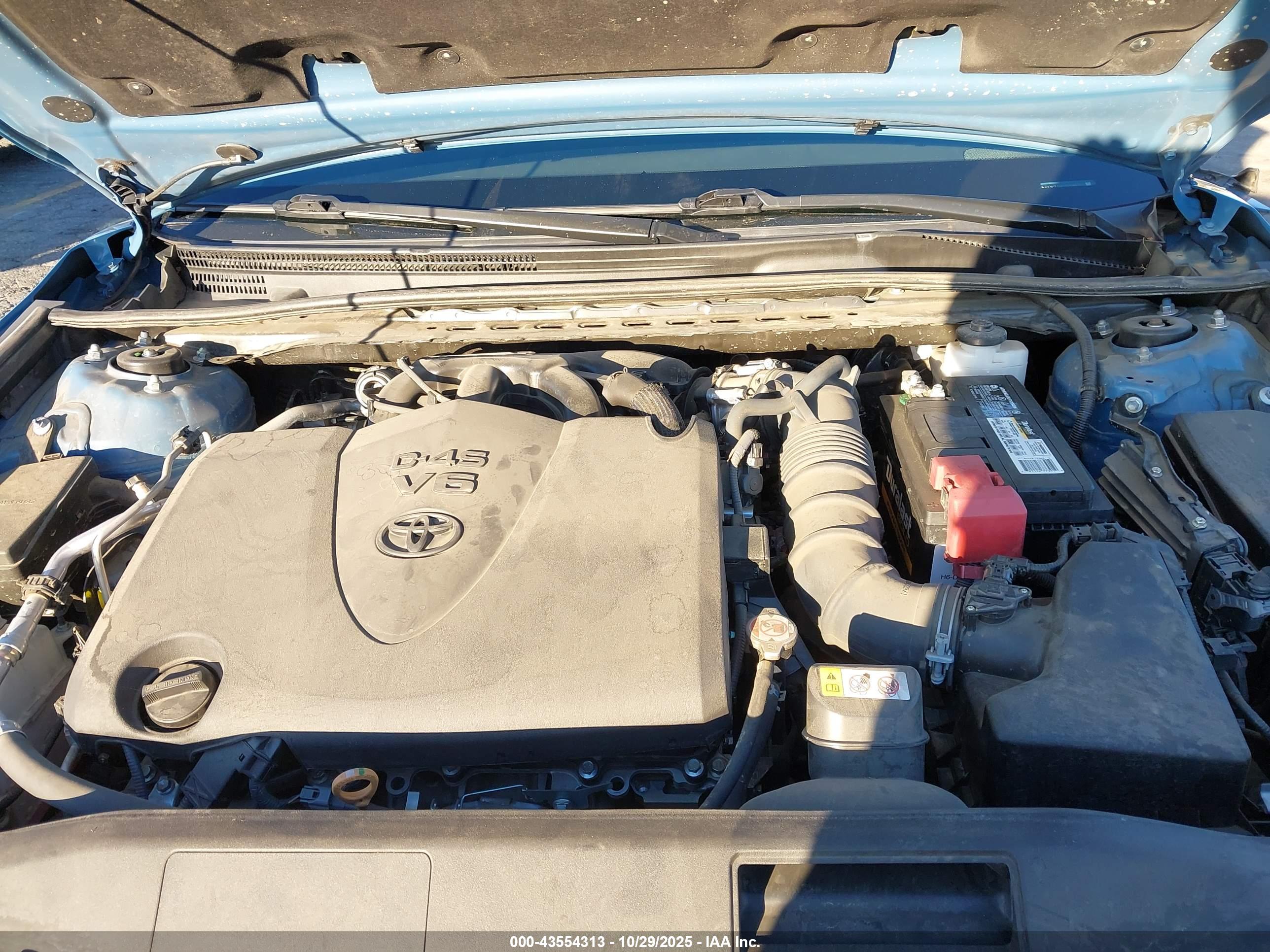 TOYOTA CAMRY image 10
