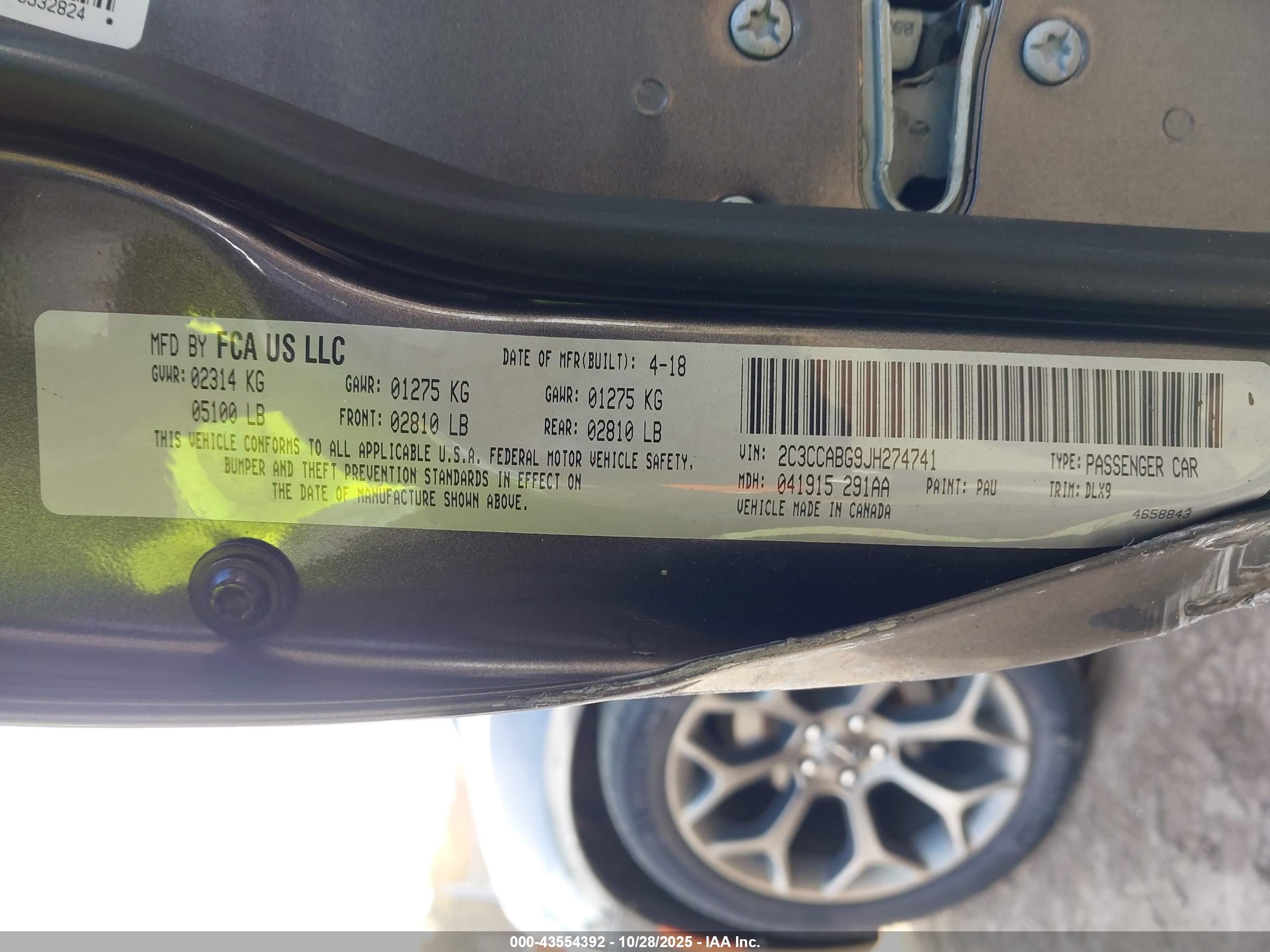 CHRYSLER 300 image 9
