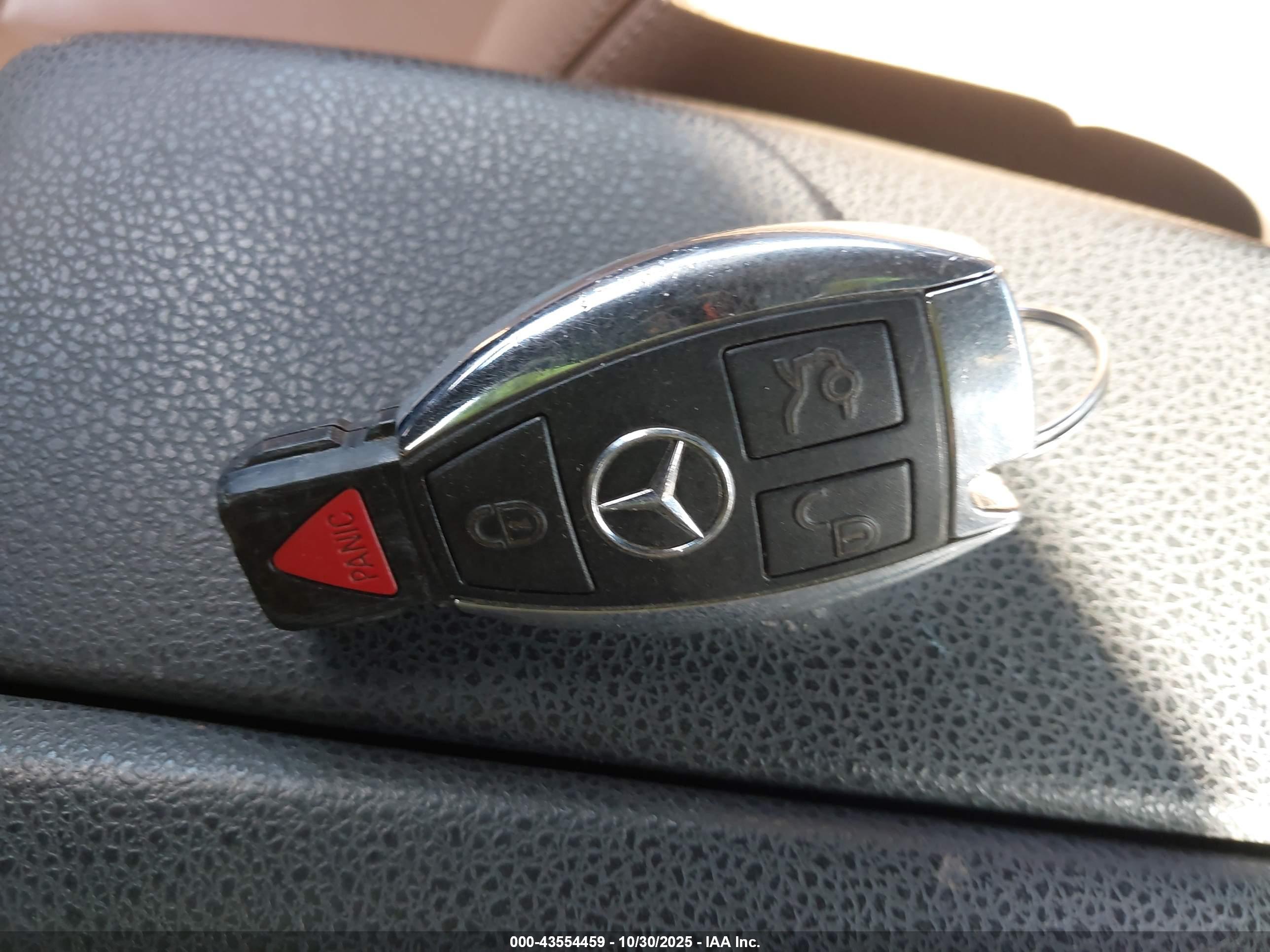 MERCEDES-BENZ C image 11