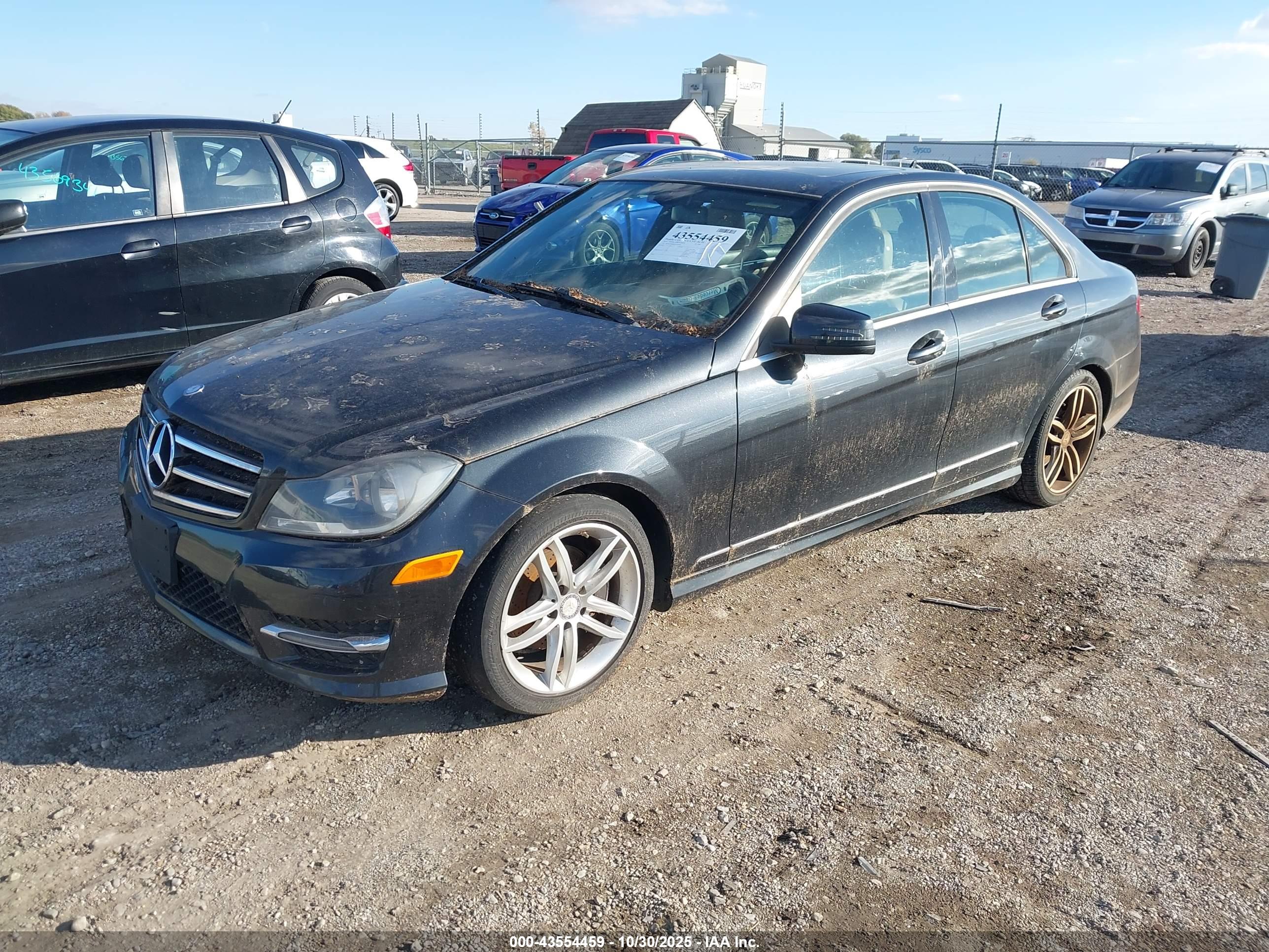 MERCEDES-BENZ C image 2