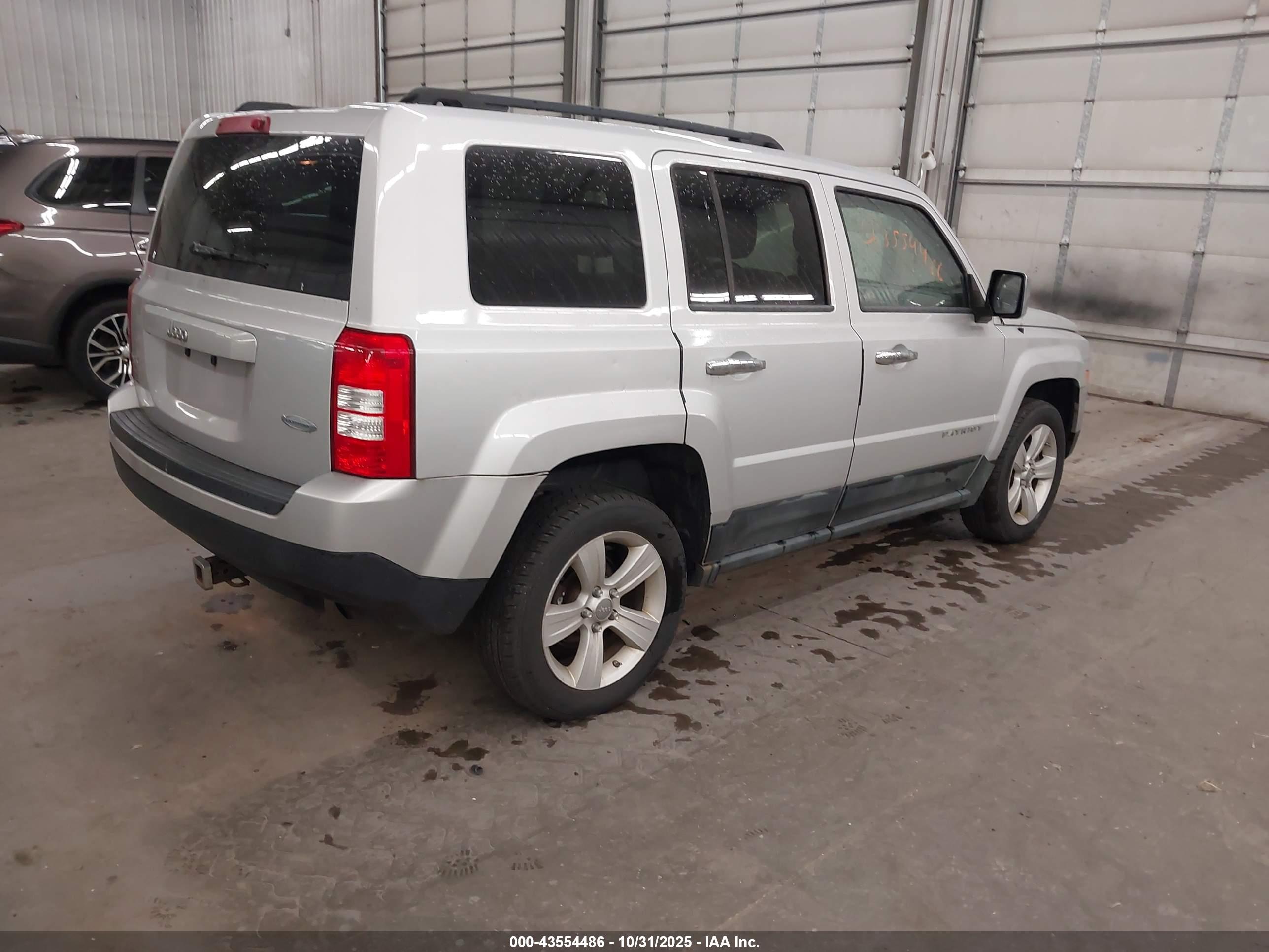 JEEP PATRIOT image 4