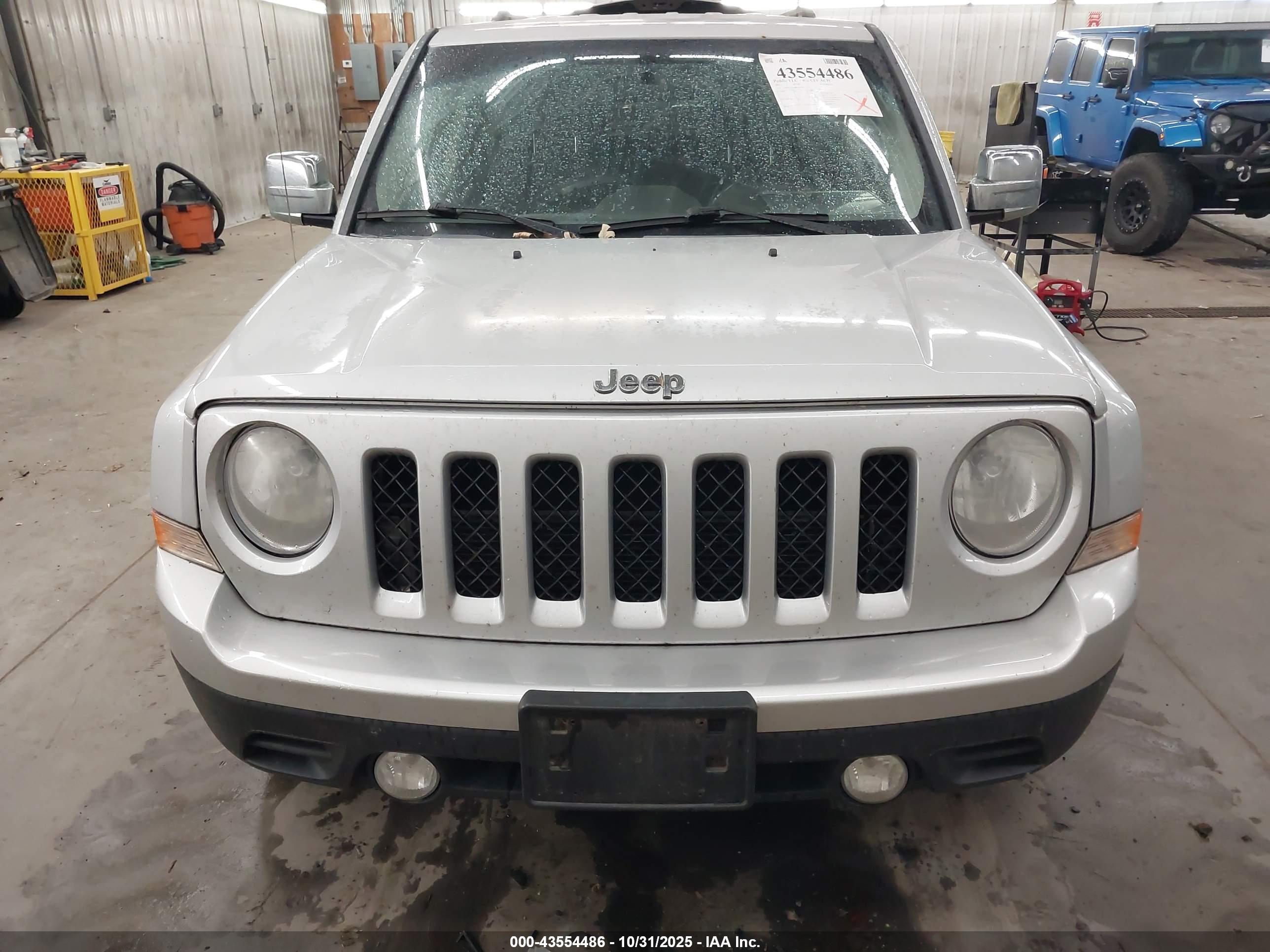JEEP PATRIOT image 6