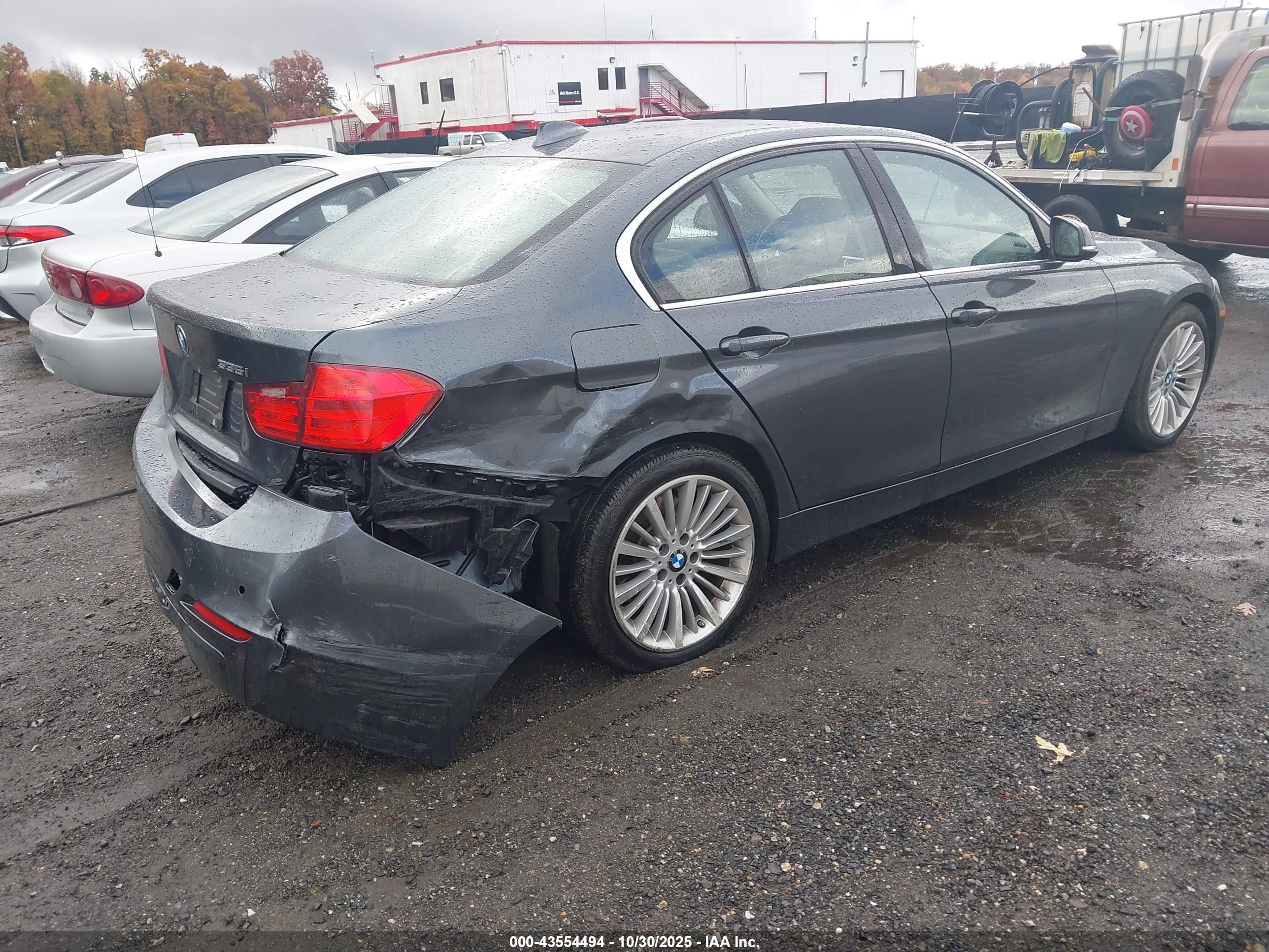 BMW 335I image 4