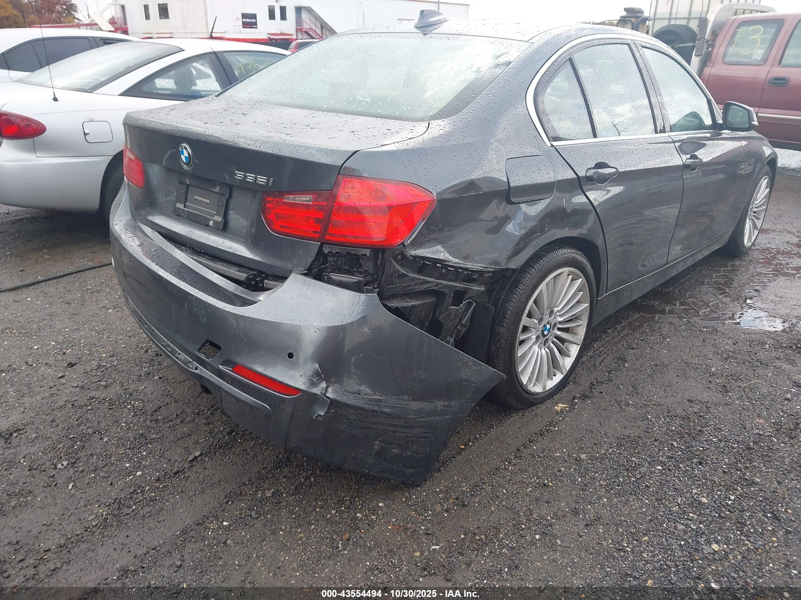 BMW 335I image 6