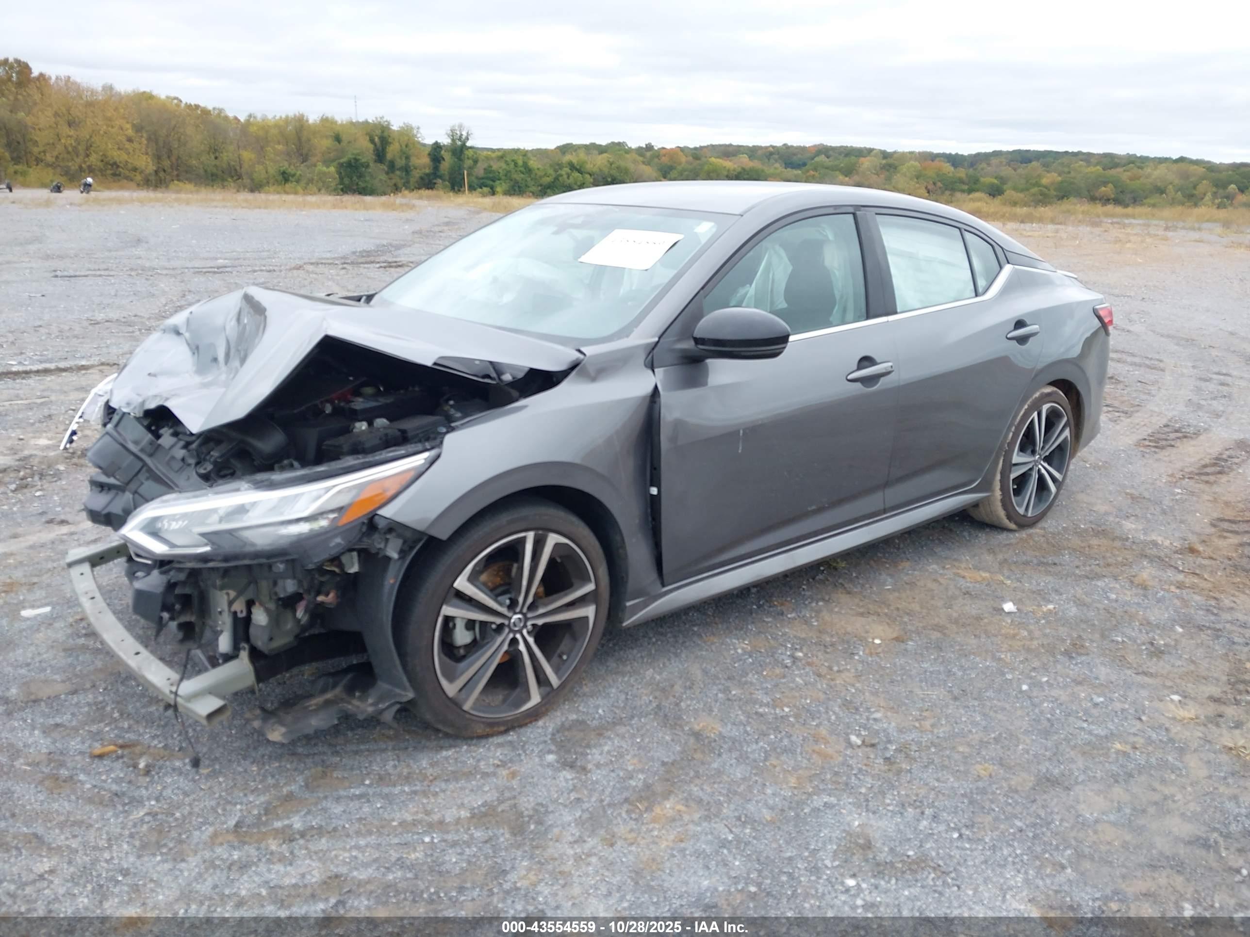 NISSAN SENTRA image 2