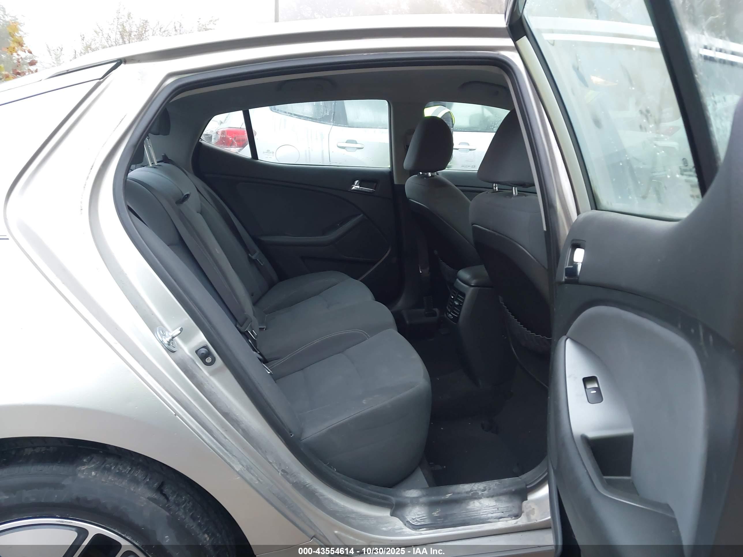 KIA OPTIMA image 8