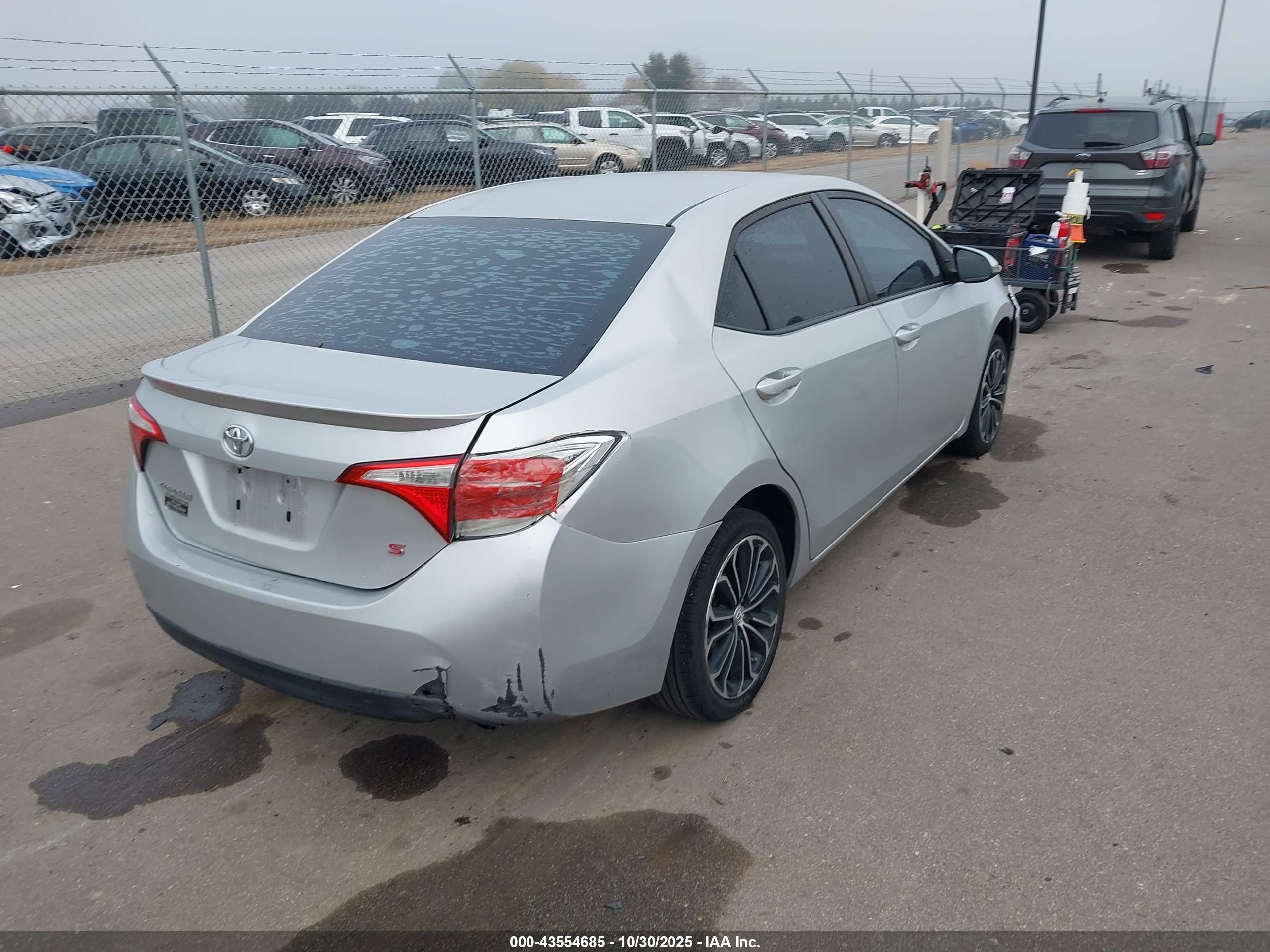 TOYOTA COROLLA image 4