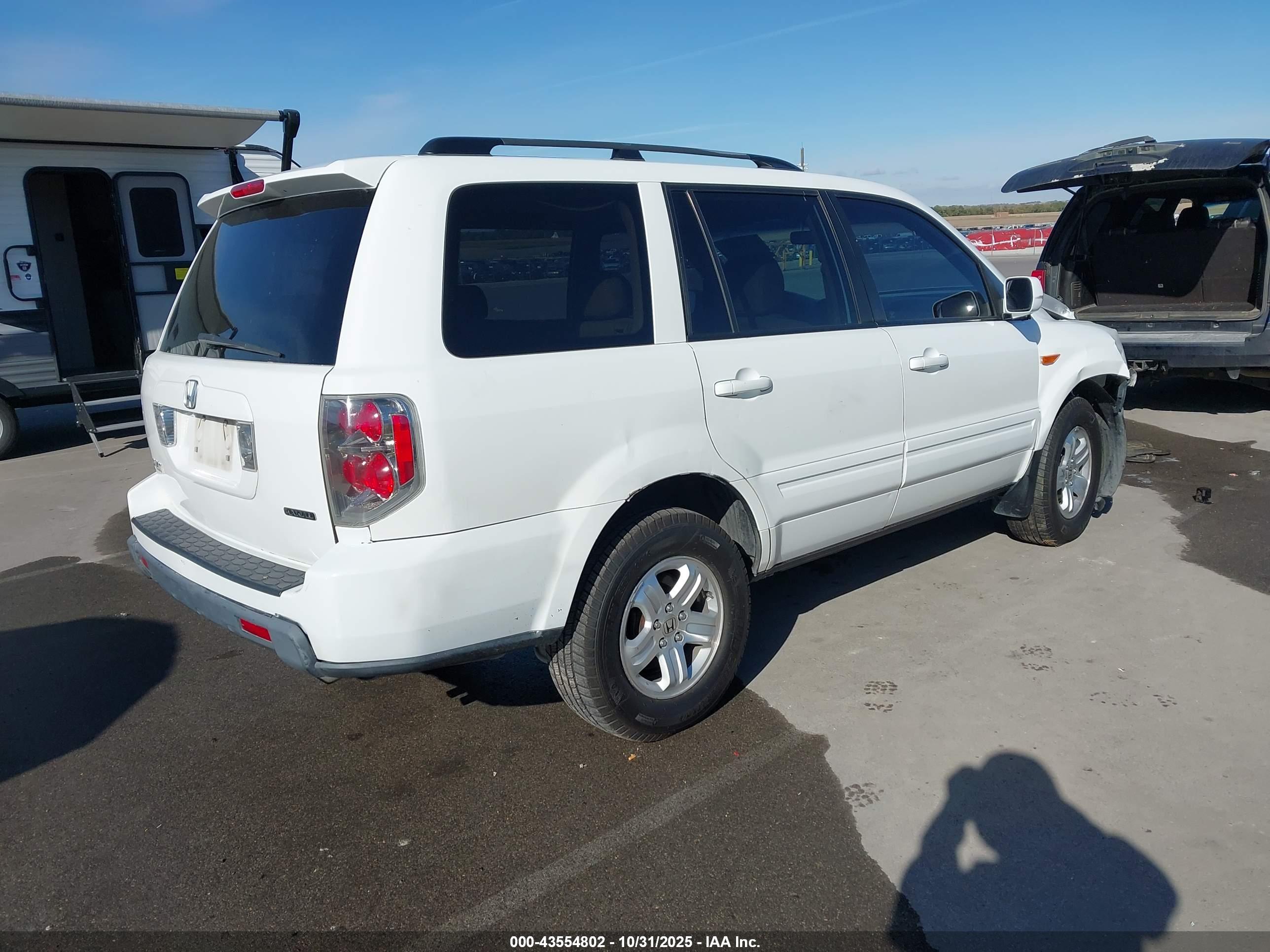 HONDA PILOT image 4