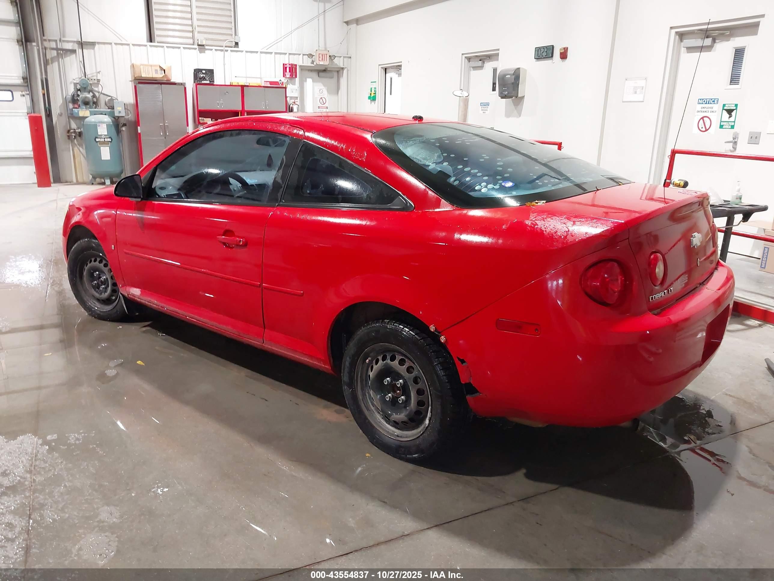 CHEVROLET COBALT image 3