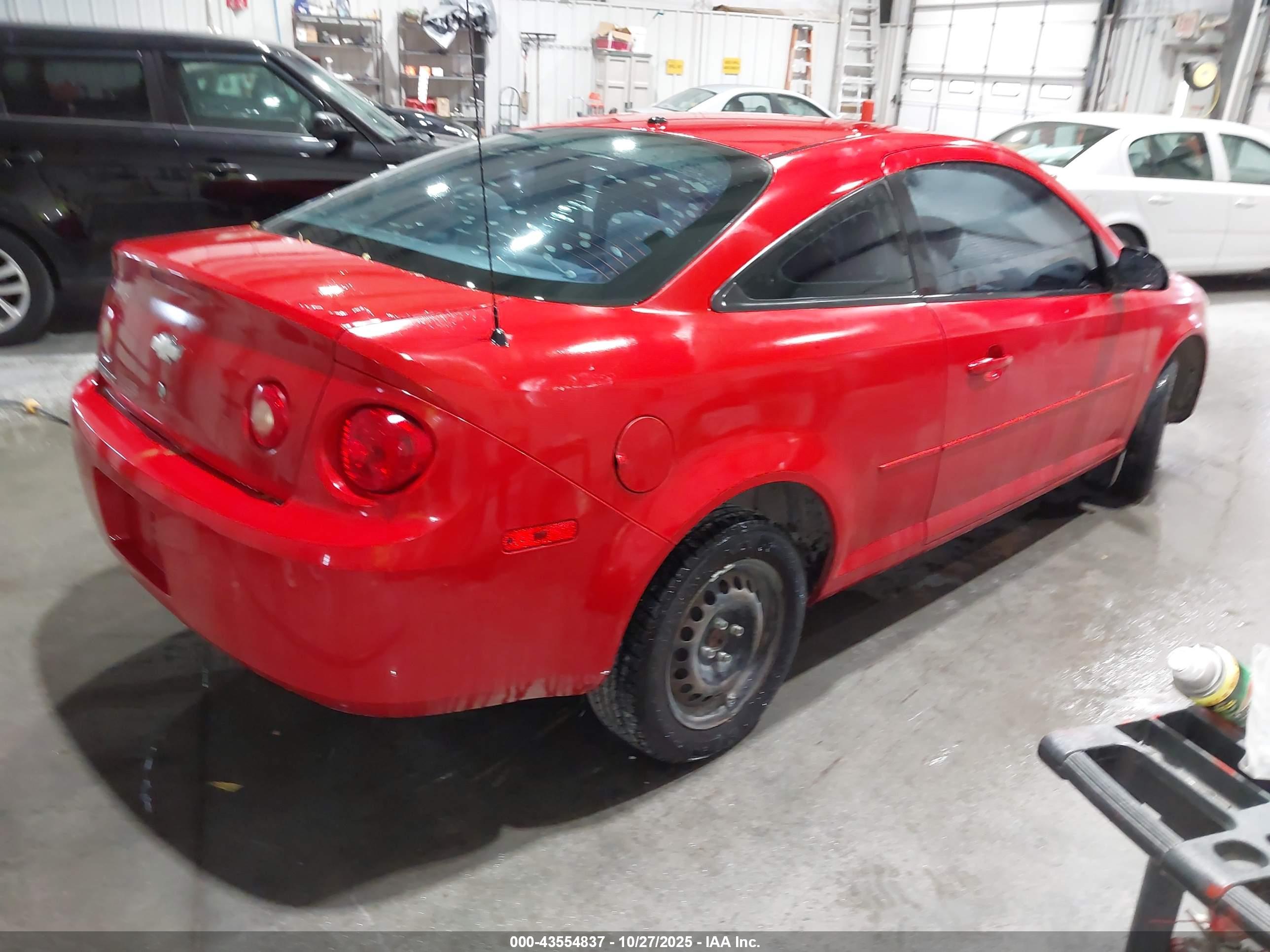 CHEVROLET COBALT image 4